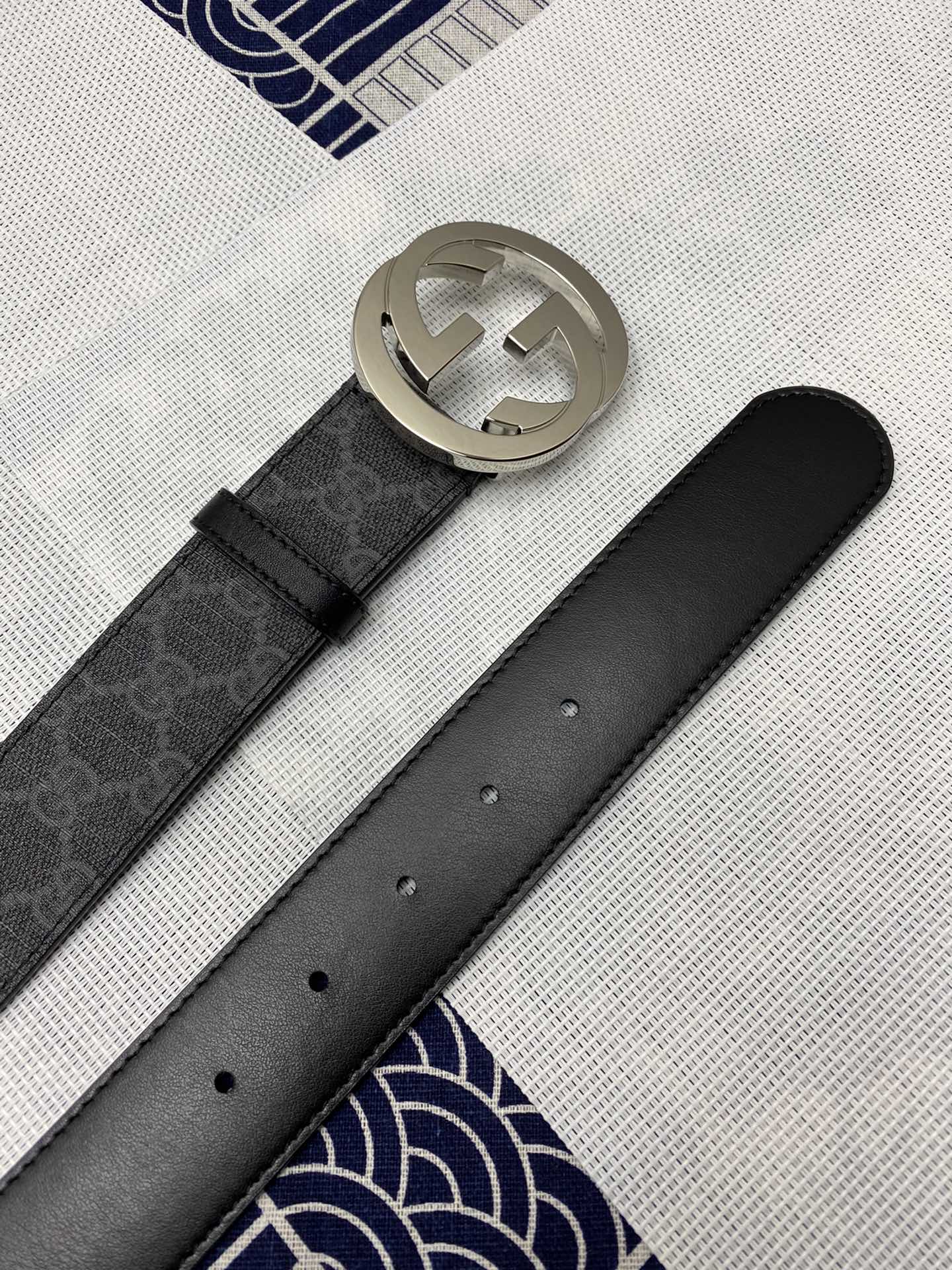 Gucci Basic Belt Cow Leather