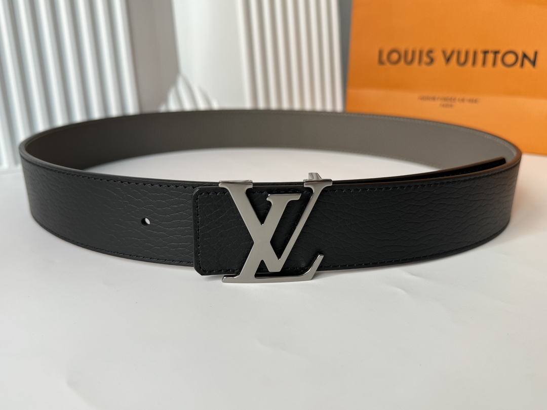 Louis Vuitton Male Basic Belt M
