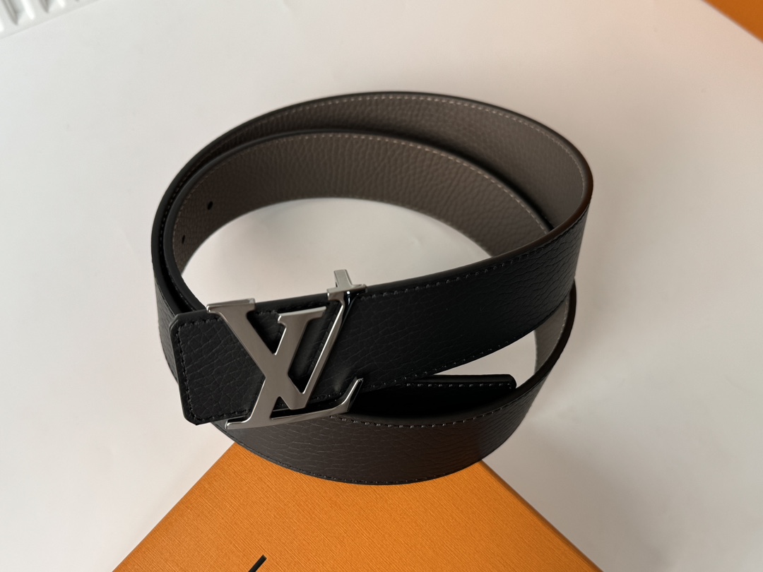 Louis Vuitton Male Basic Belt M