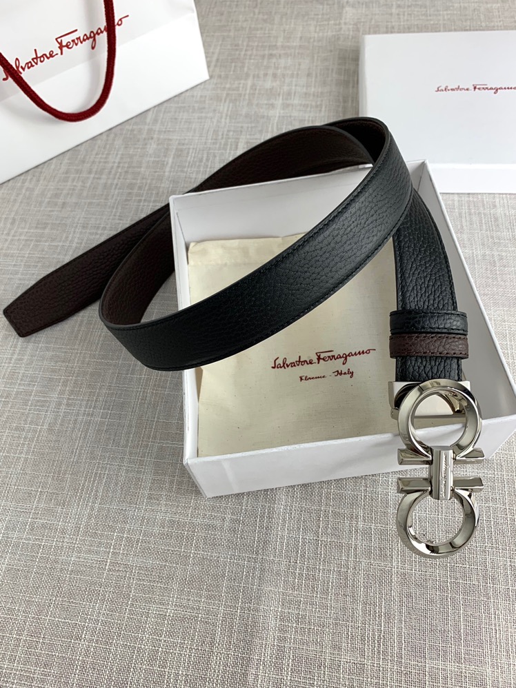 Salvatore Ferragamo Leather Belt Black Adjustable L