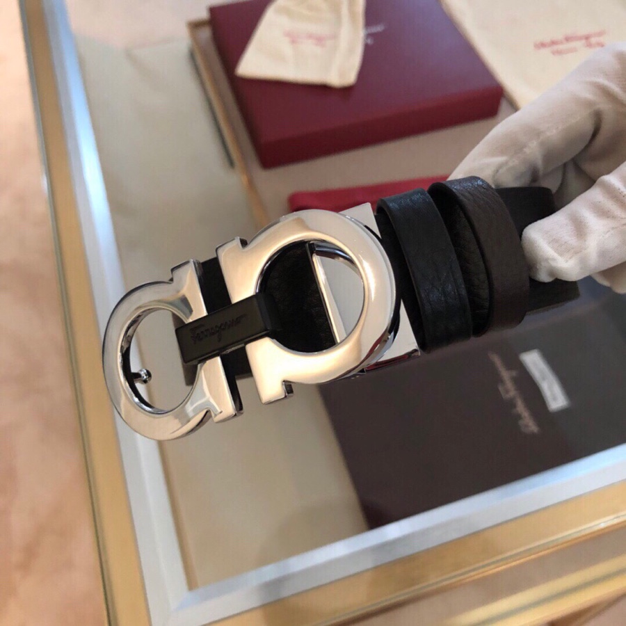 Salvatore Ferragamo Basic Belt M-l