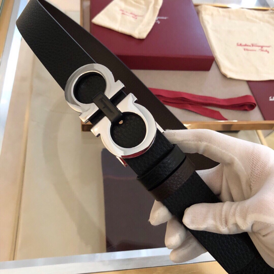 Salvatore Ferragamo Basic Belt M-l