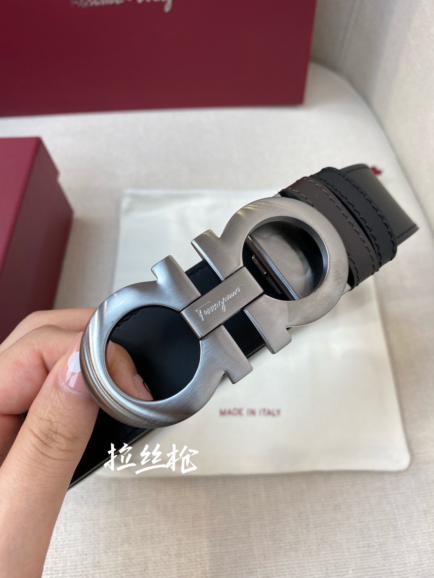 Salvatore Ferragamo Male Leather Belt M