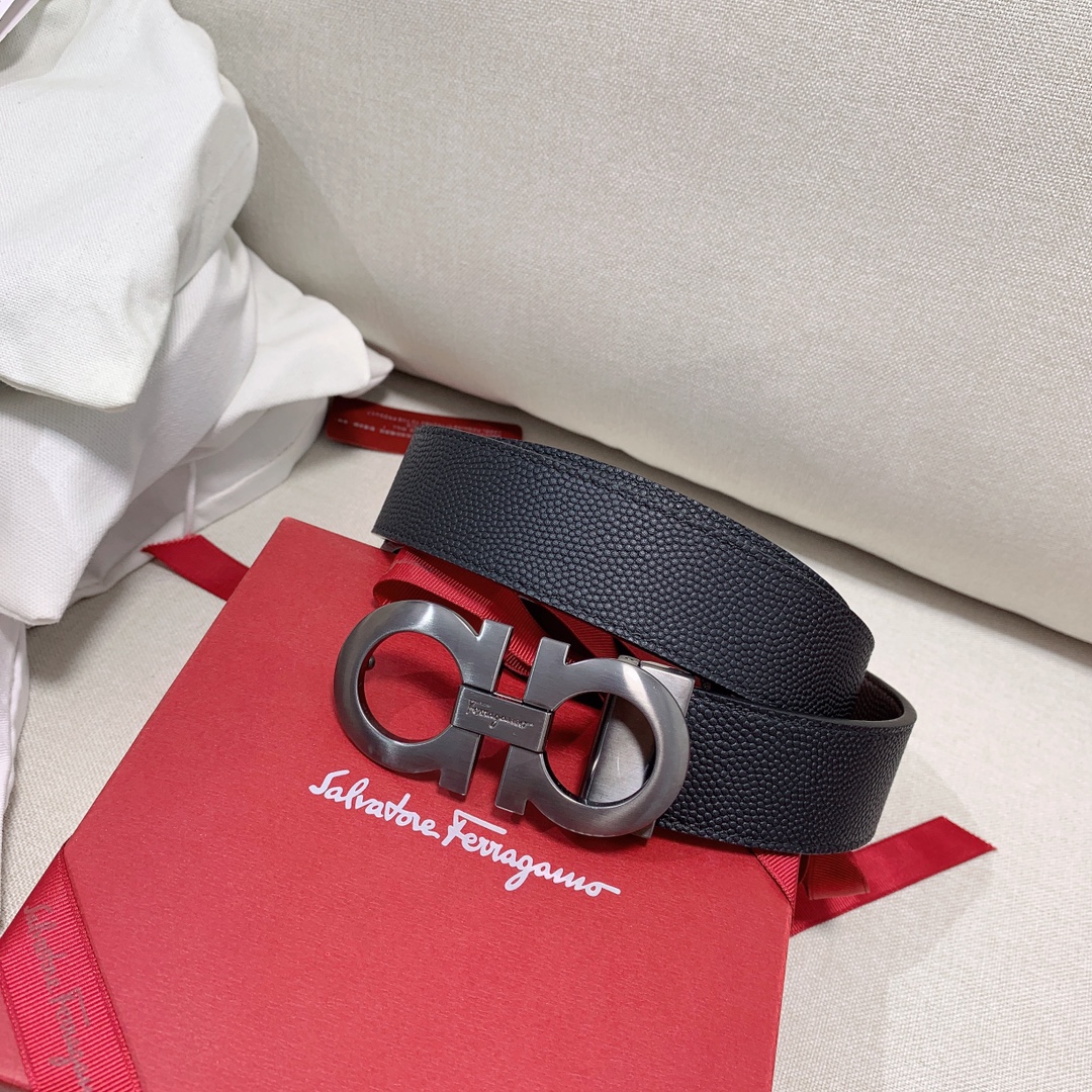 Salvatore Ferragamo Male Leather Belt M