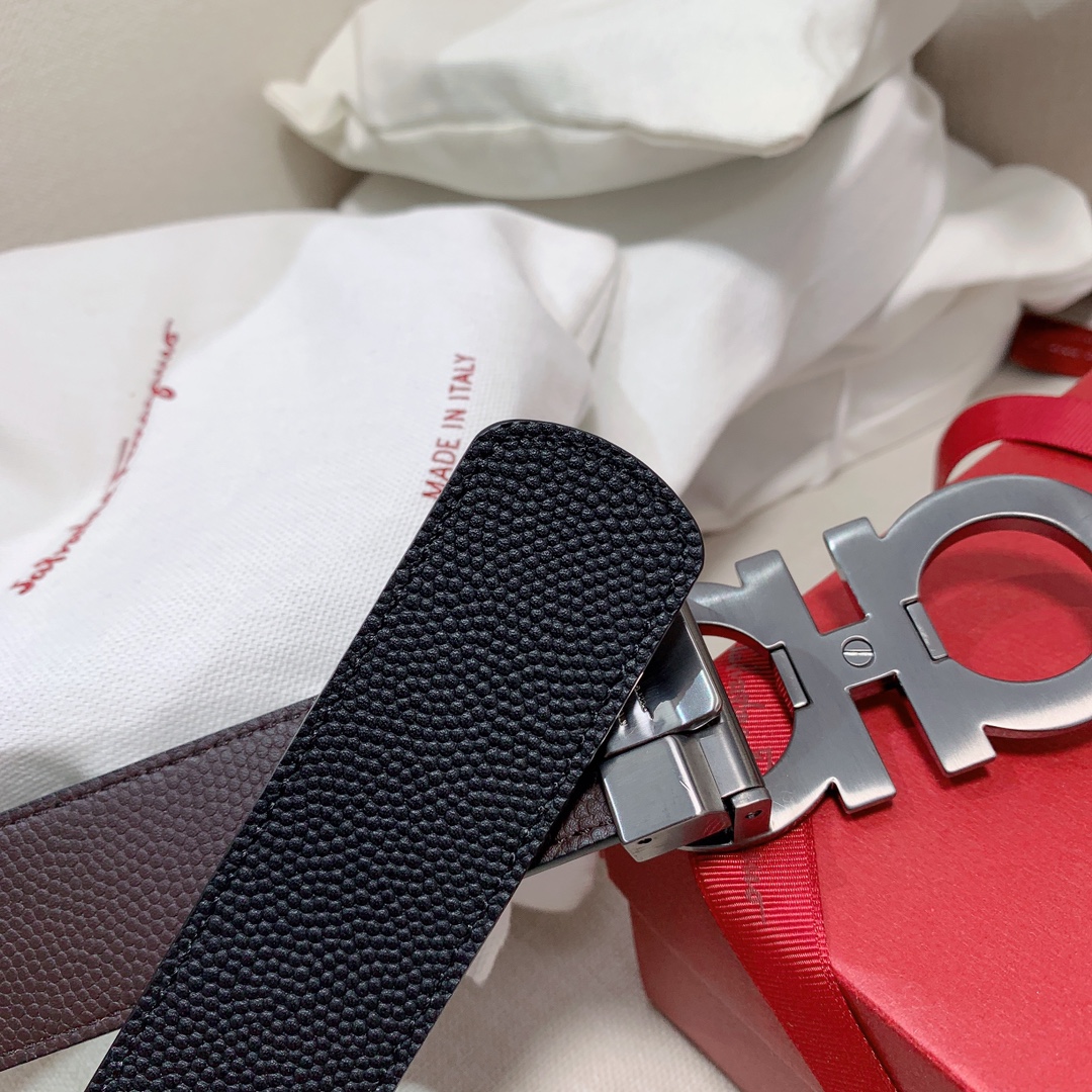 Salvatore Ferragamo Male Leather Belt M