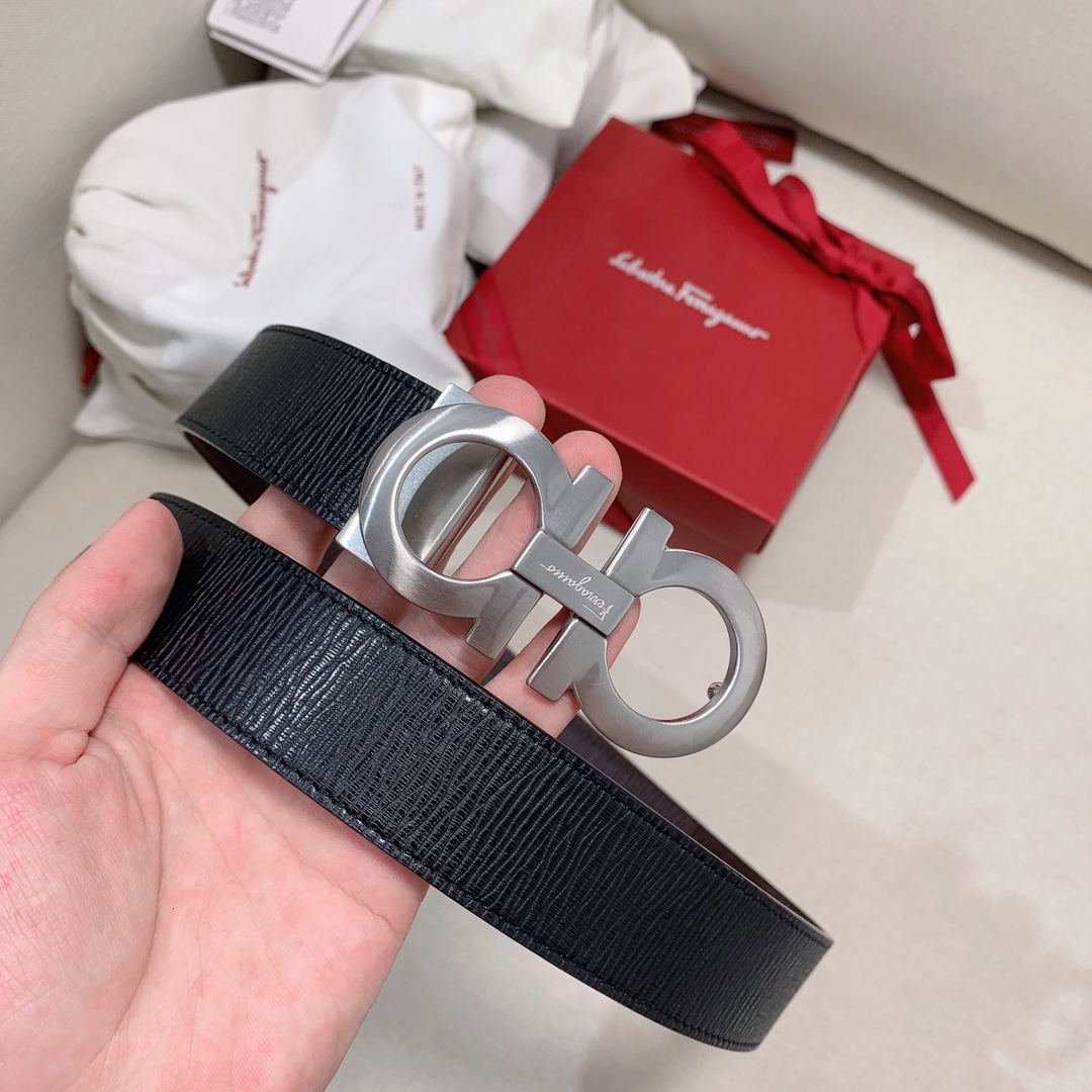 Salvatore Ferragamo Male Leather Belt M