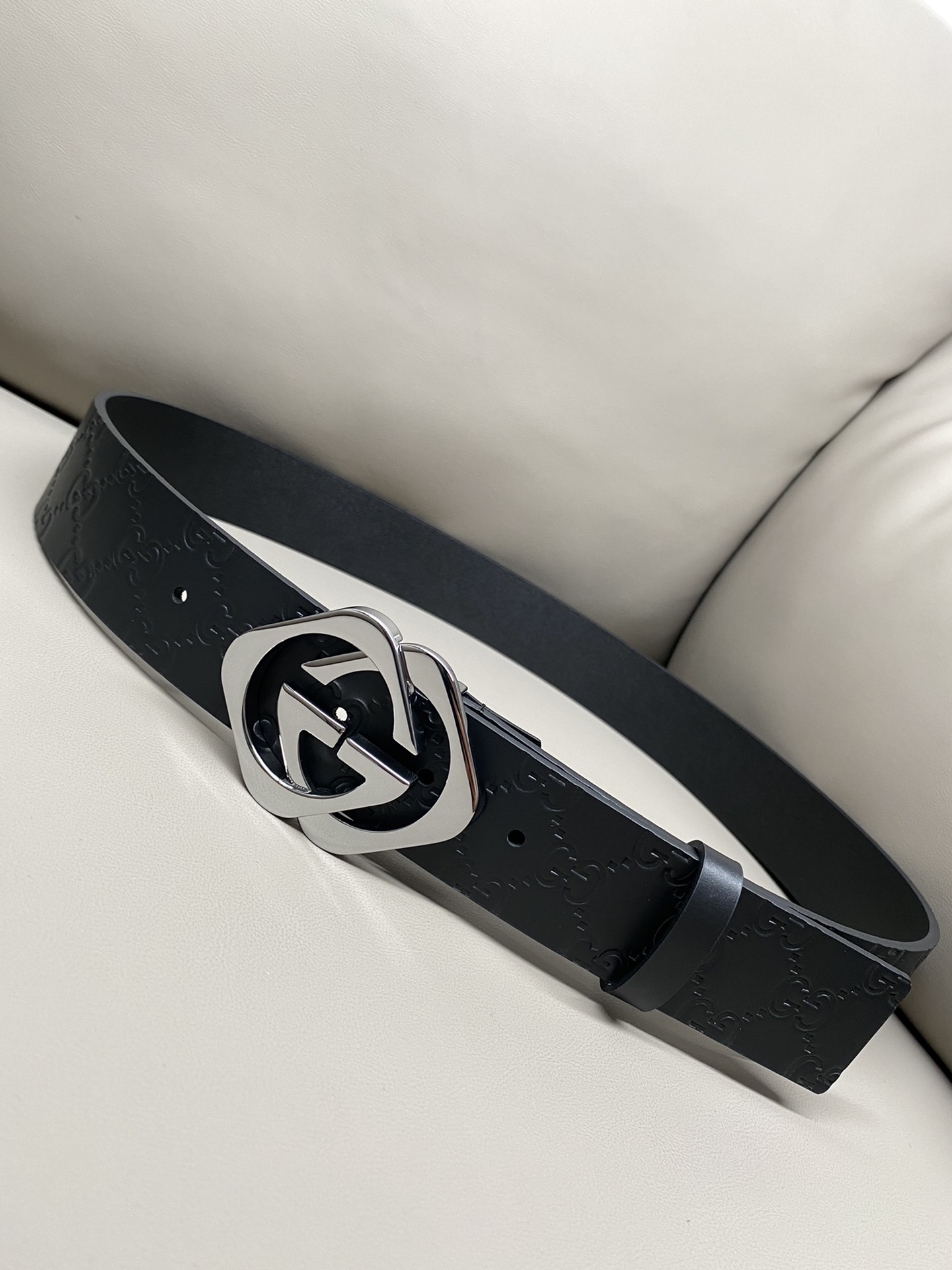 Gucci Basic Belt Cow Leather