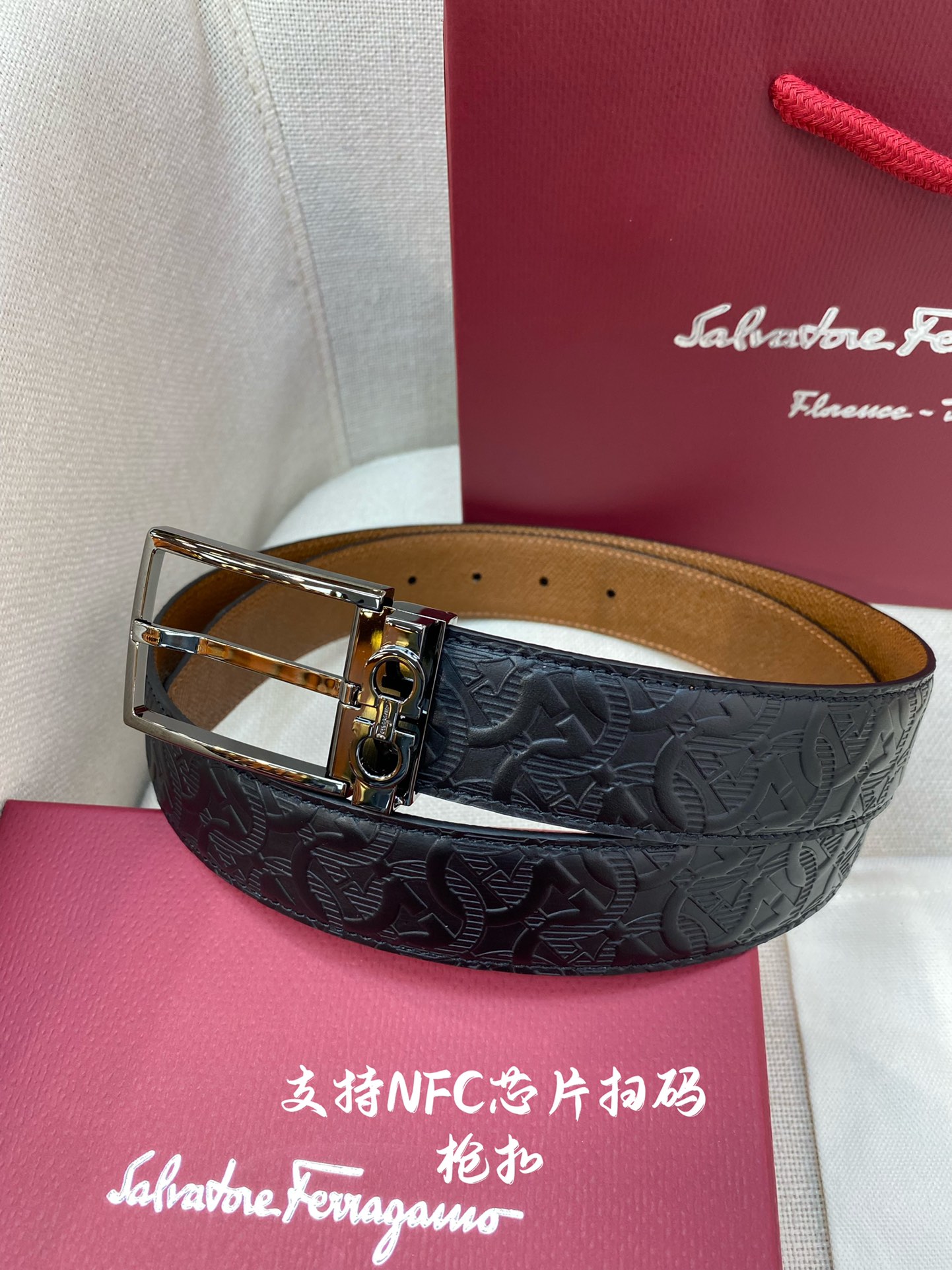 Salvatore Ferragamo Male Leather Belt Cow Leather M