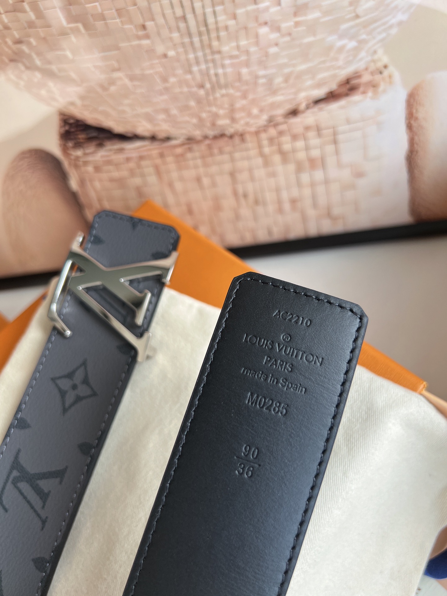 Louis Vuitton Basic Belt 40mm-l