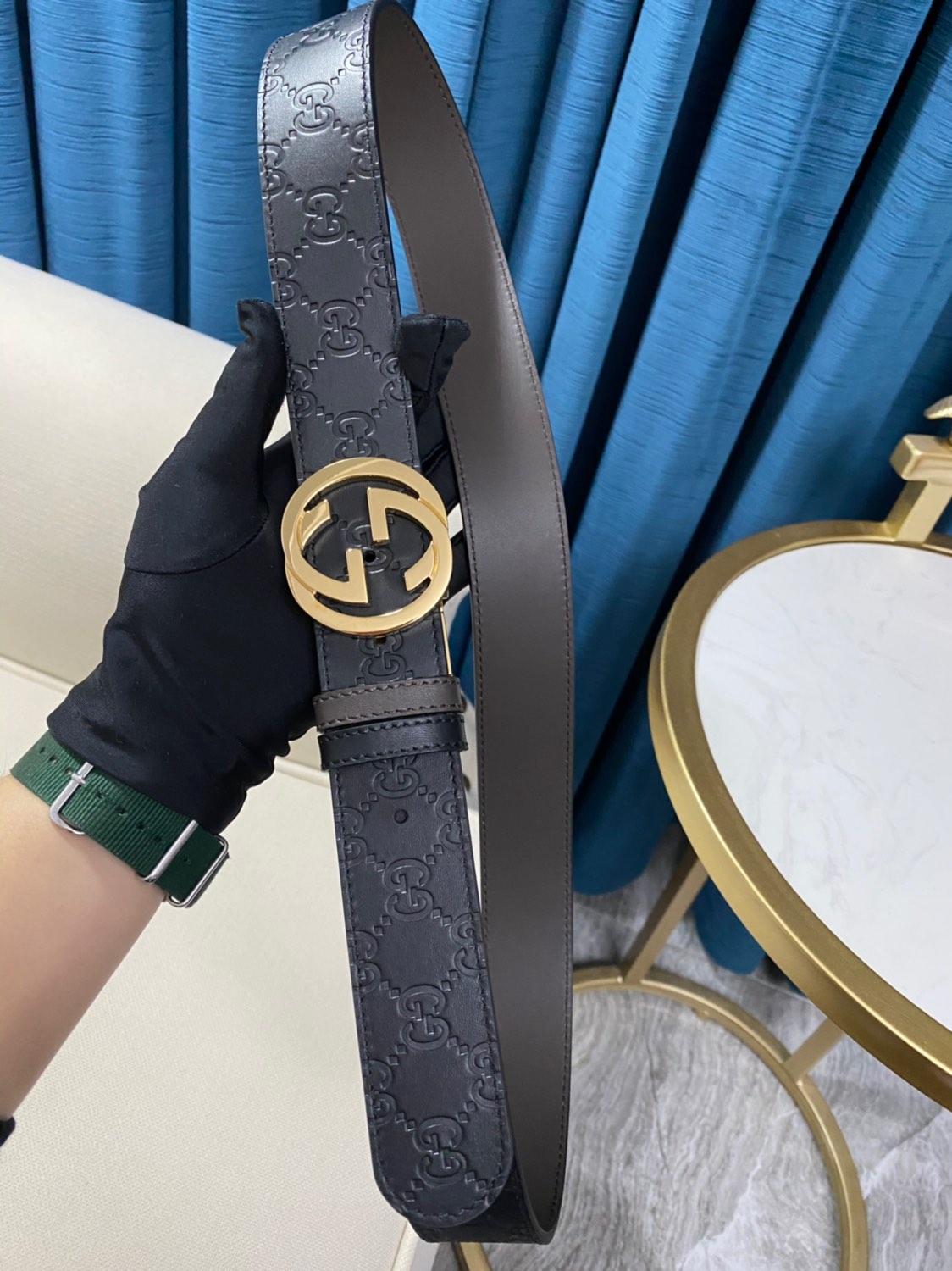 Gucci Male Leather Belt 37mm-s