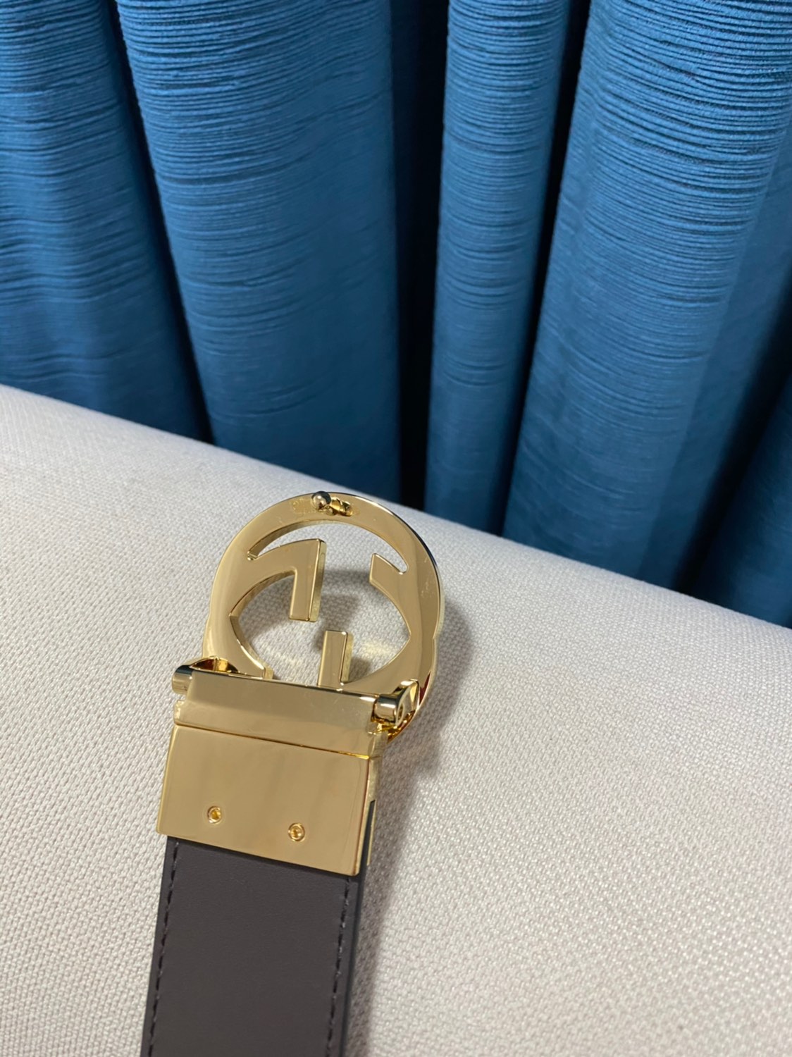 Gucci Male Leather Belt 37mm-s