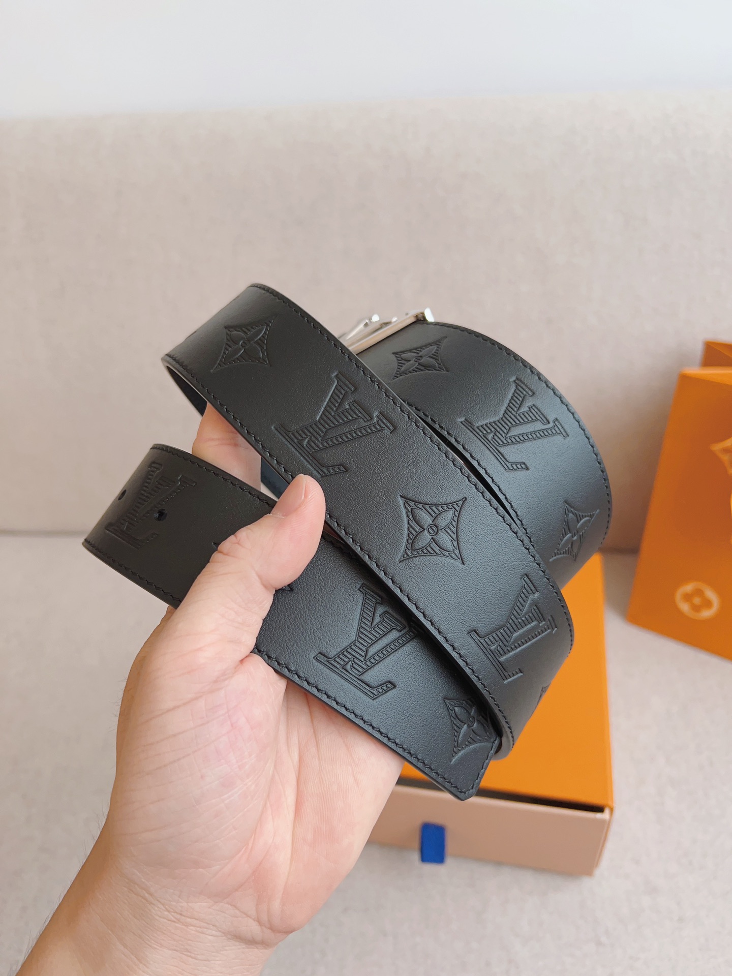 Louis Vuitton Basic Belt Cow Leather 40mm-m-l