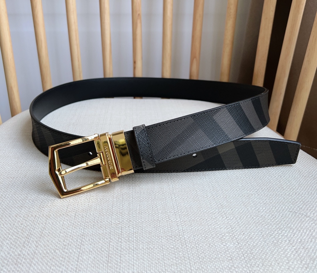 Burberry Basic Belt Cow Leather M