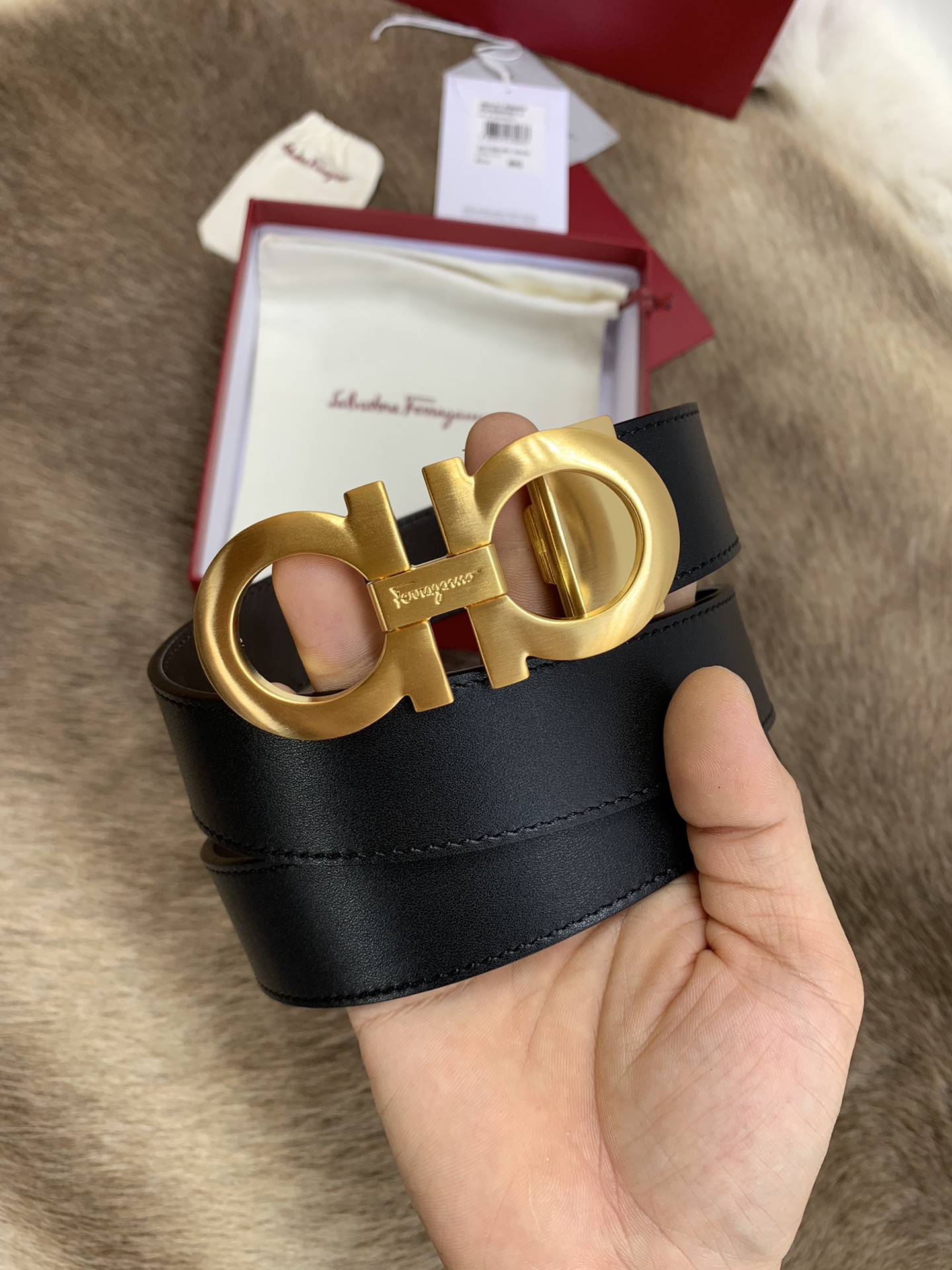 Salvatore Ferragamo Male Leather Belt M