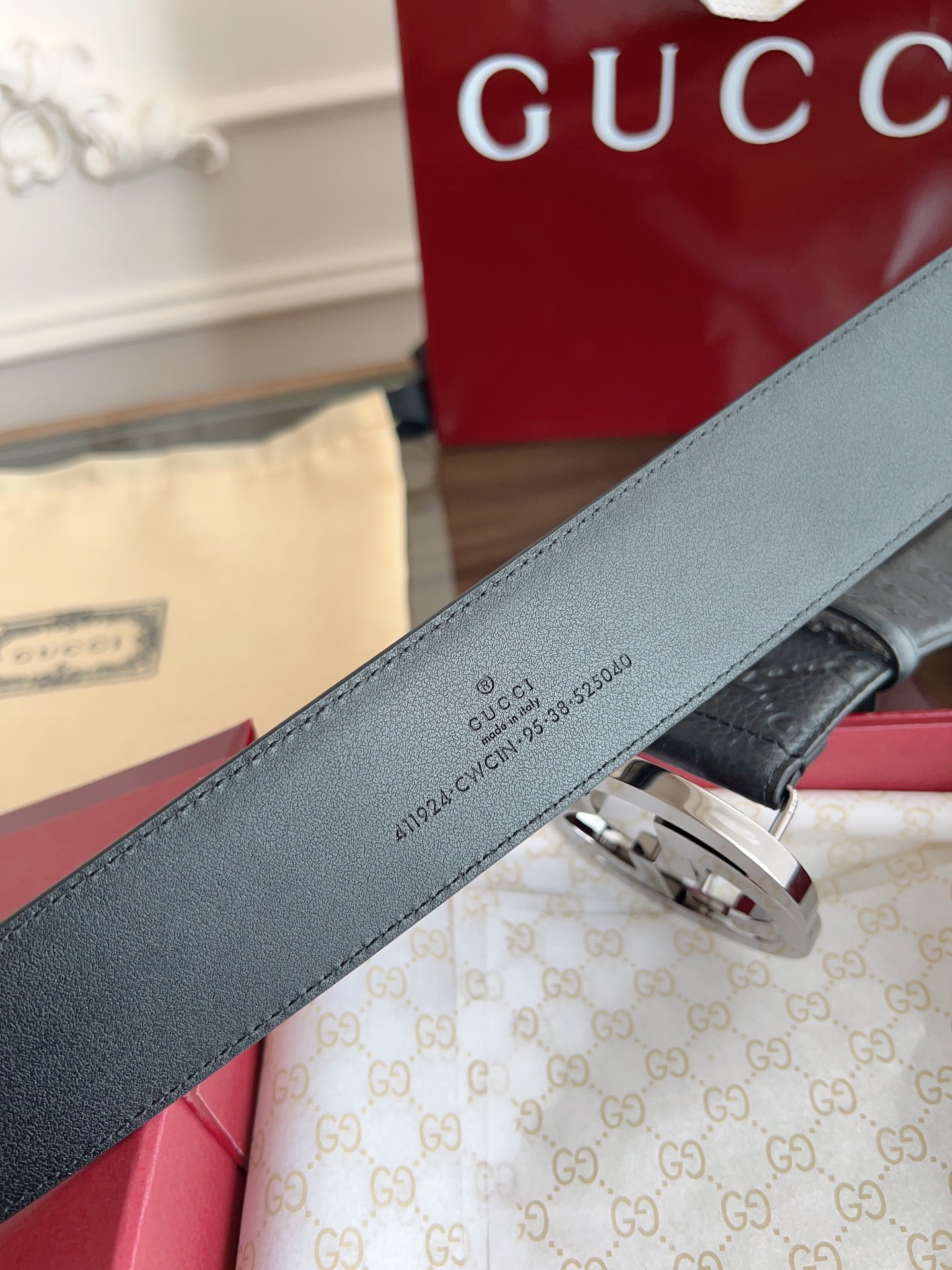 Gucci Basic Belt 40mm-l