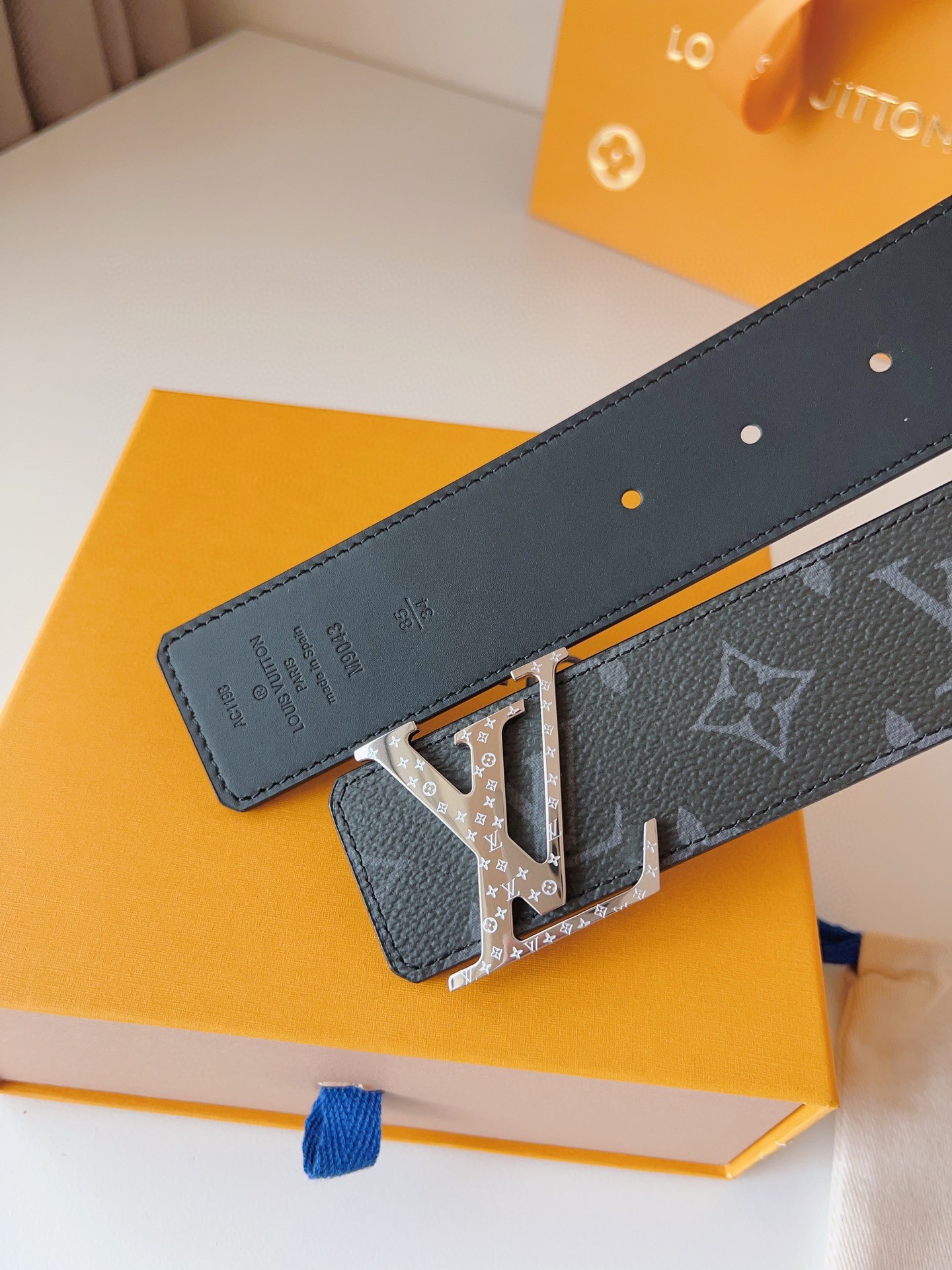 Louis Vuitton Basic Belt 40mm-l