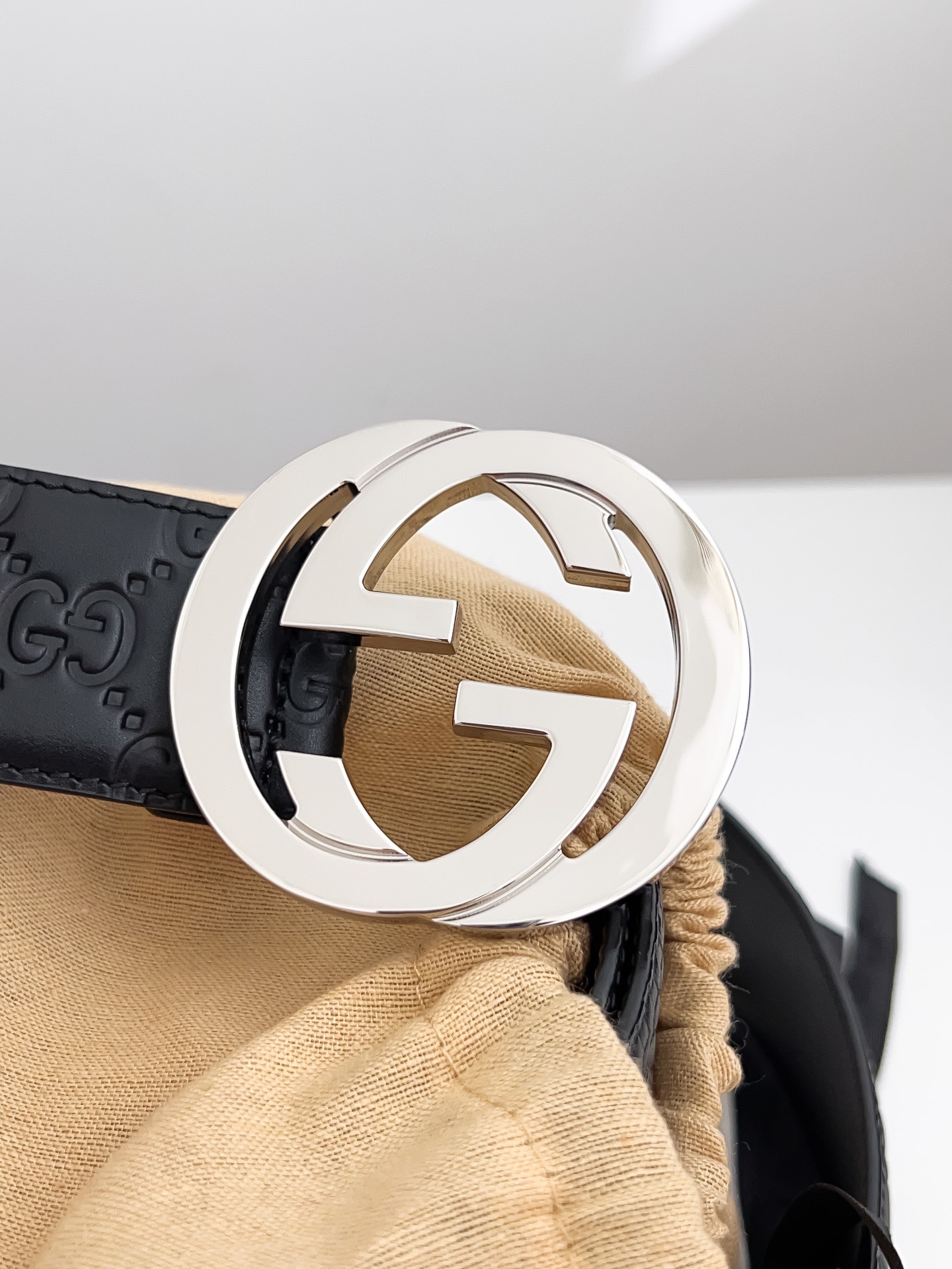 Gucci Basic Belt Silver 125cm