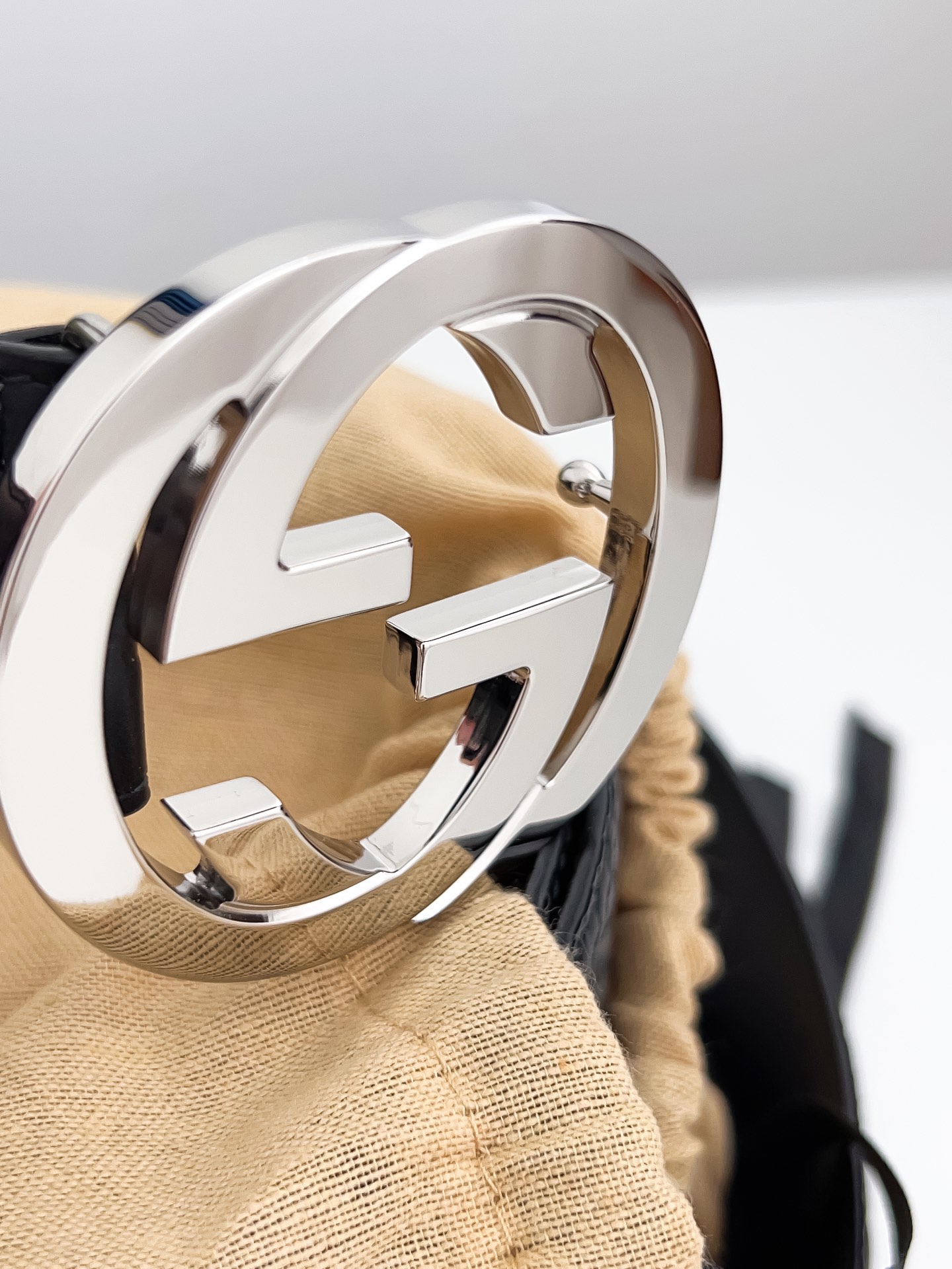 Gucci Basic Belt Silver 125cm