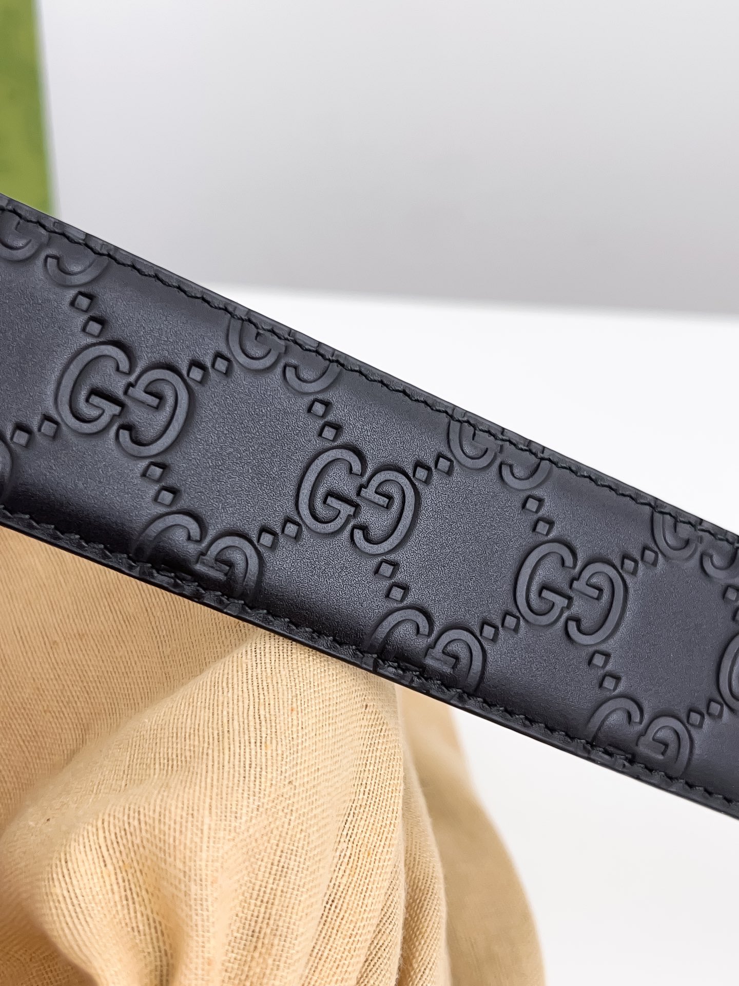 Gucci Basic Belt Silver 125cm