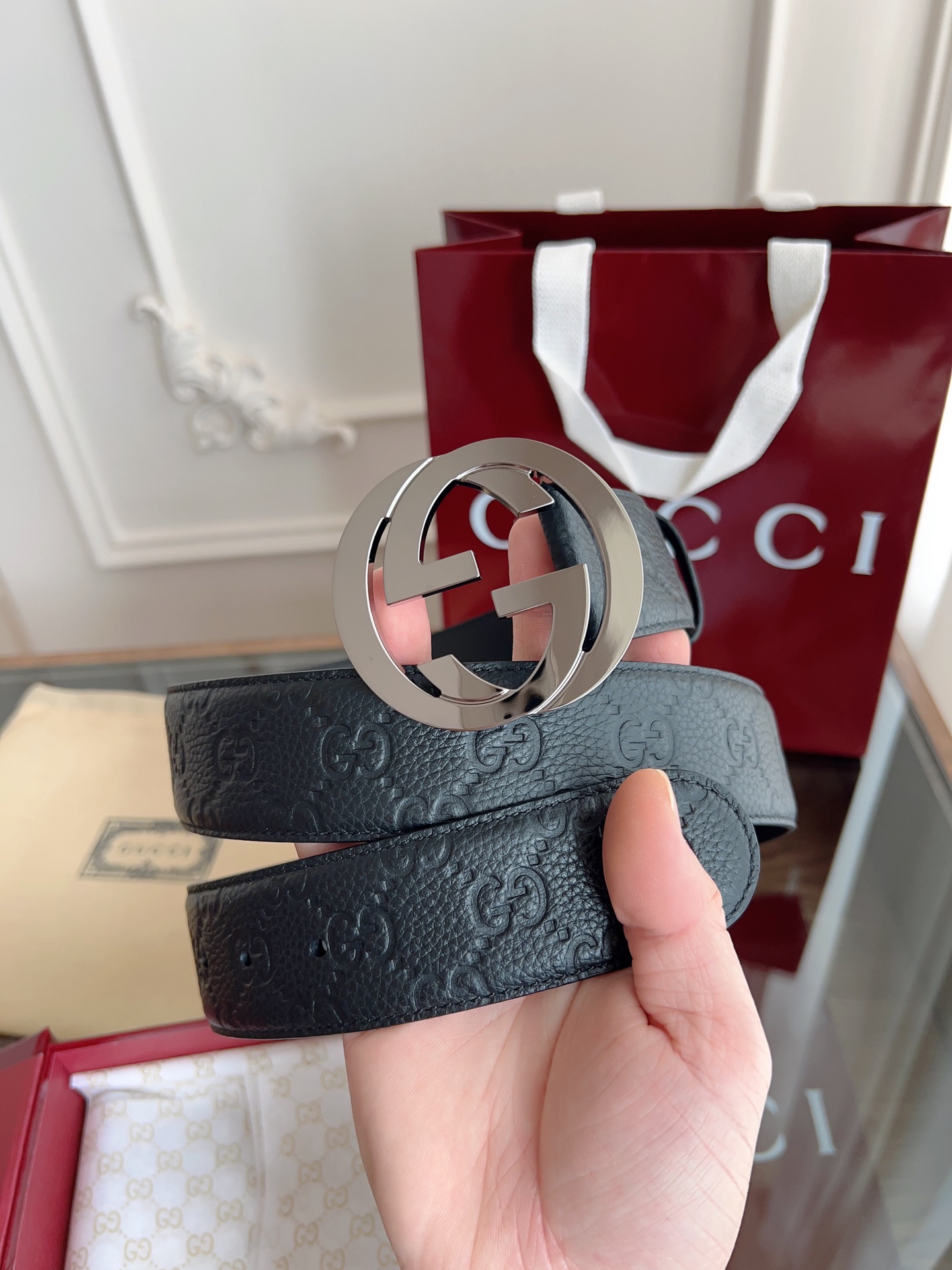 Gucci Basic Belt 40mm-l