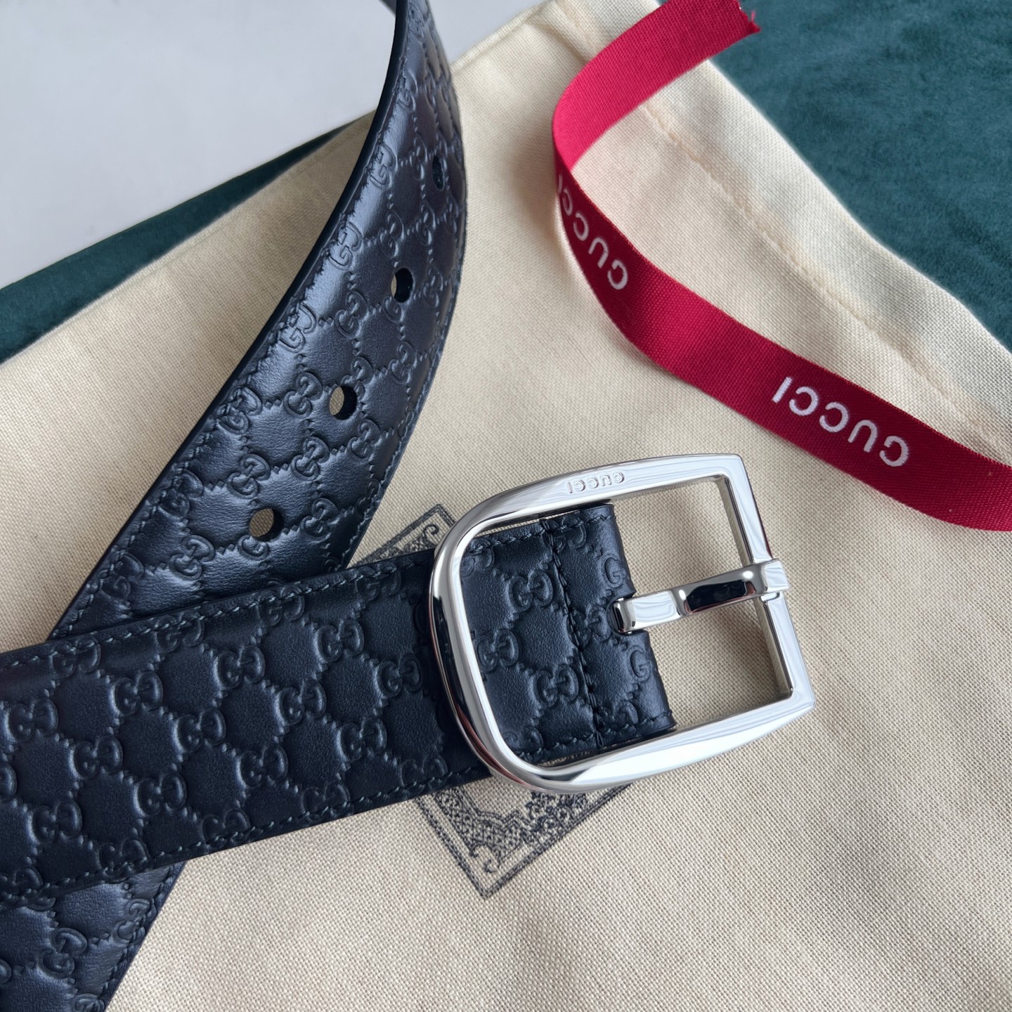 Gucci Basic Belt Cow Leather 40mm-m-l