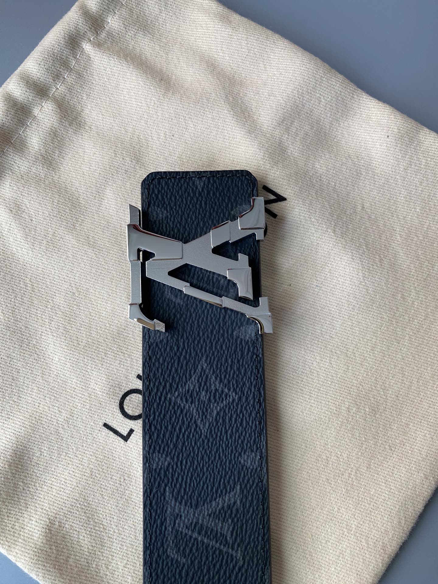 Louis Vuitton Basic Belt 40mm-l