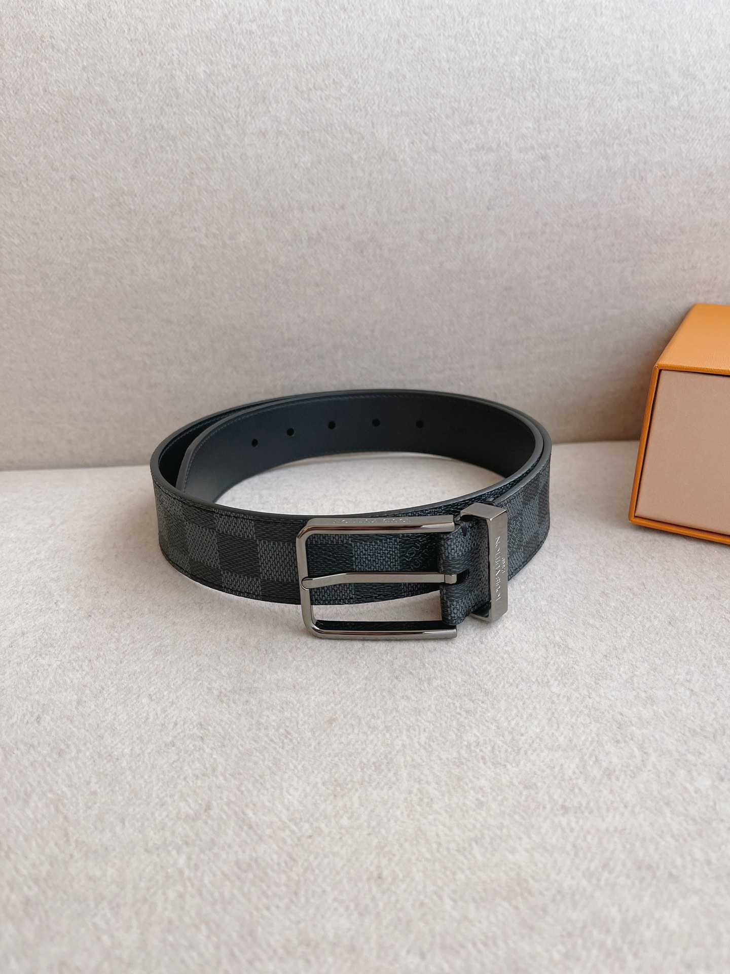Louis Vuitton Leather Belt Cow Leather 35mm-m-l