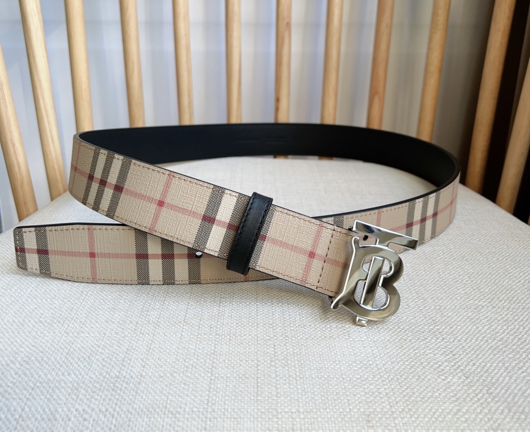 Burberry Basic Belt M-l