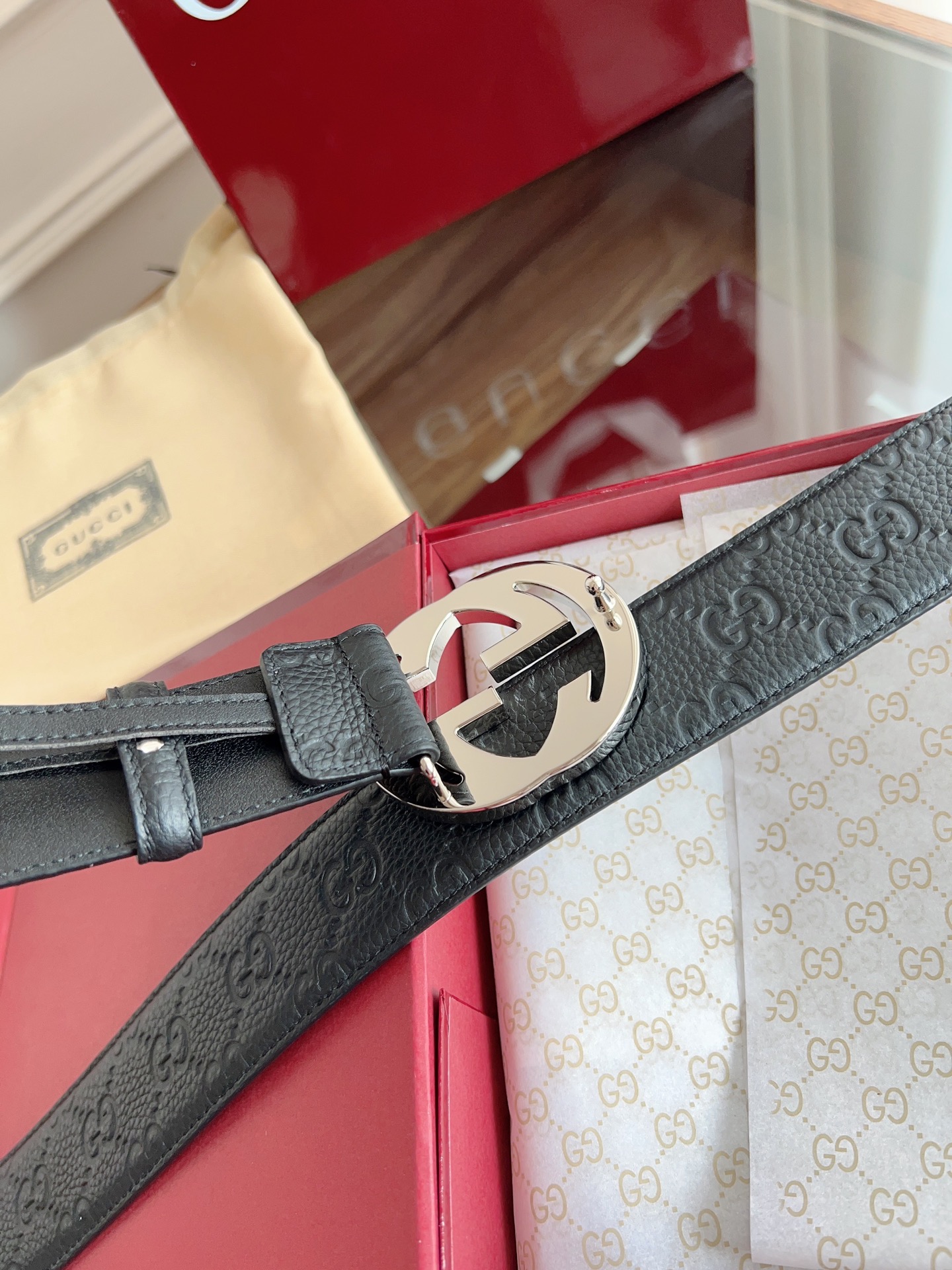 Gucci Basic Belt 40mm-l
