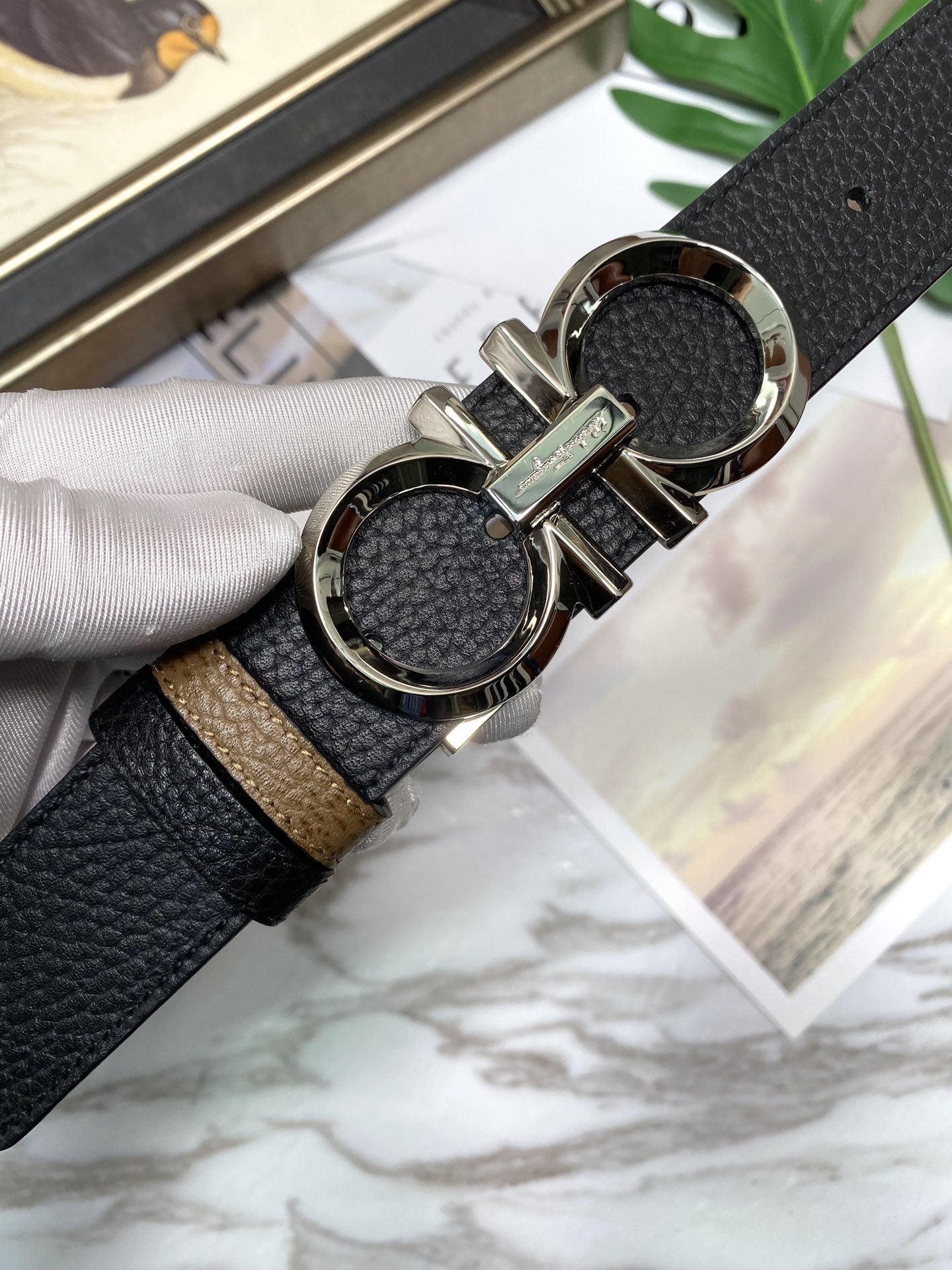 Salvatore Ferragamo Basic Belt Top Grain Leather Black M