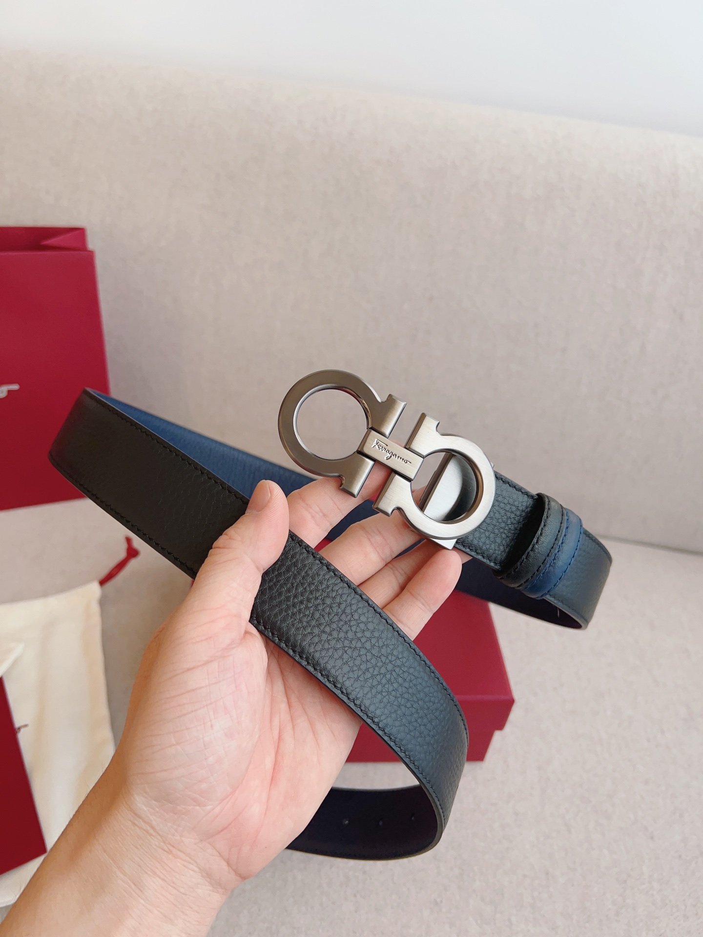 Salvatore Ferragamo Male Leather Belt Adjustable 35mm-m