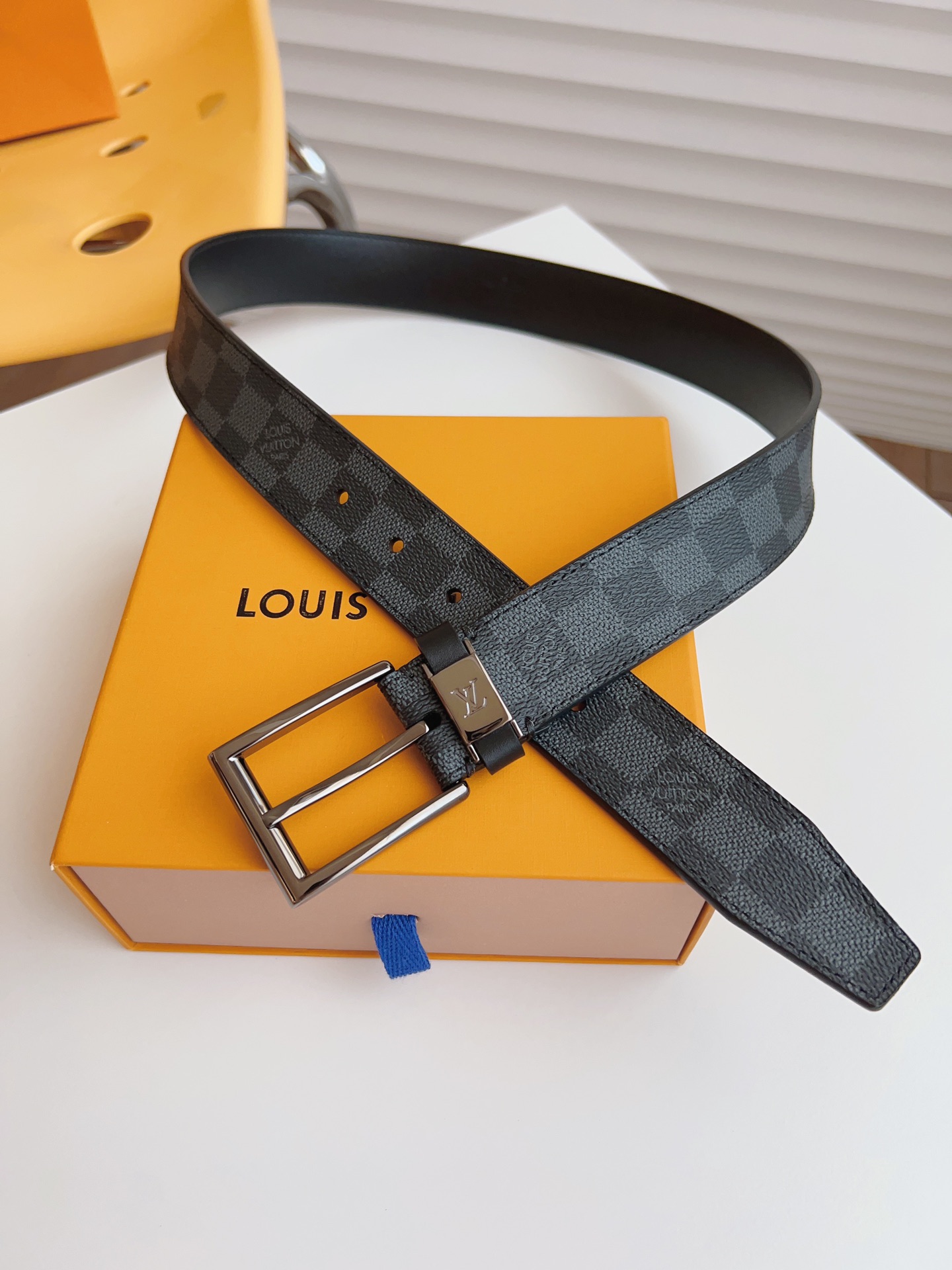 Louis Vuitton Male Basic Belt 35mm-l
