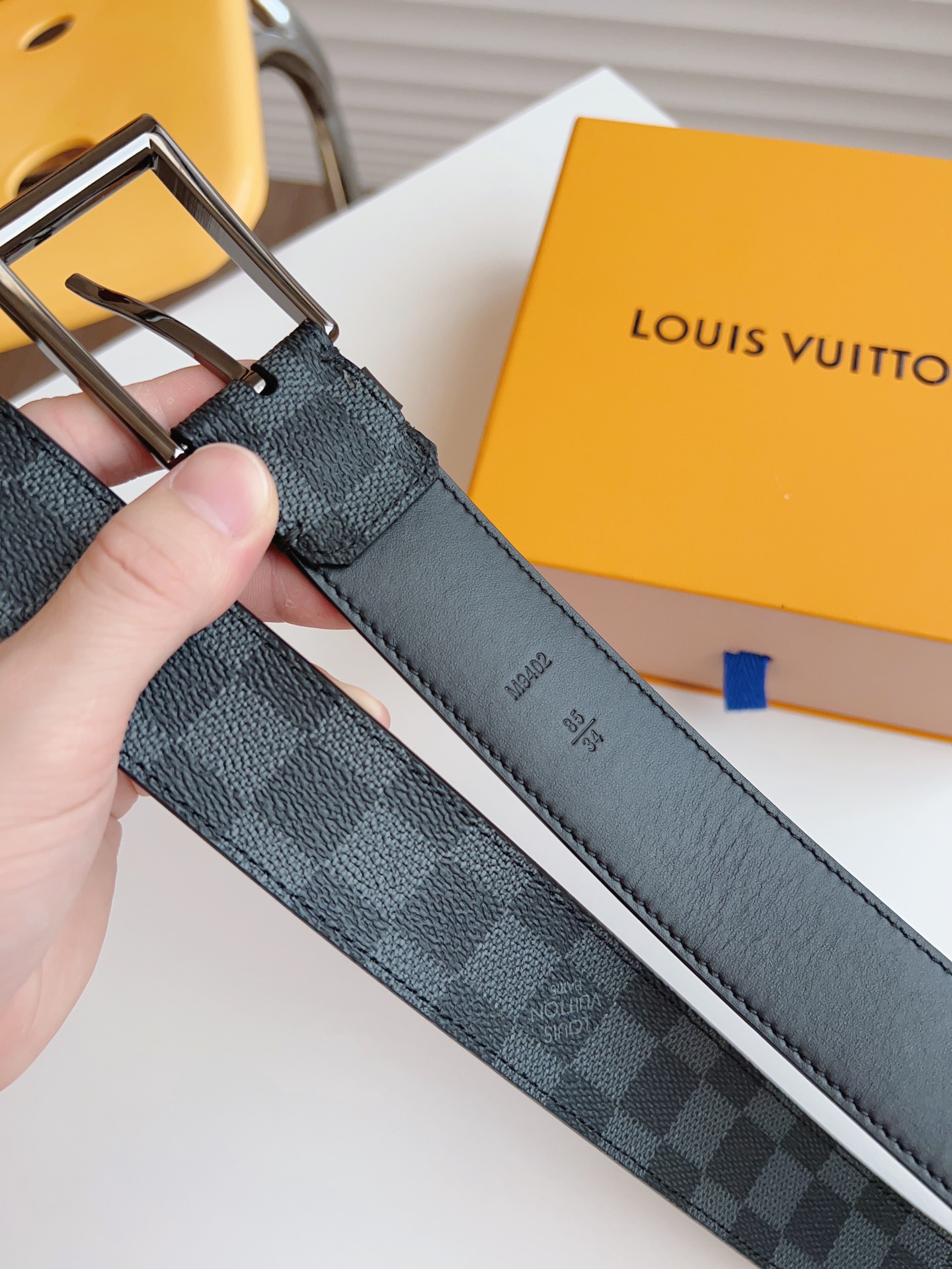 Louis Vuitton Male Basic Belt 35mm-l