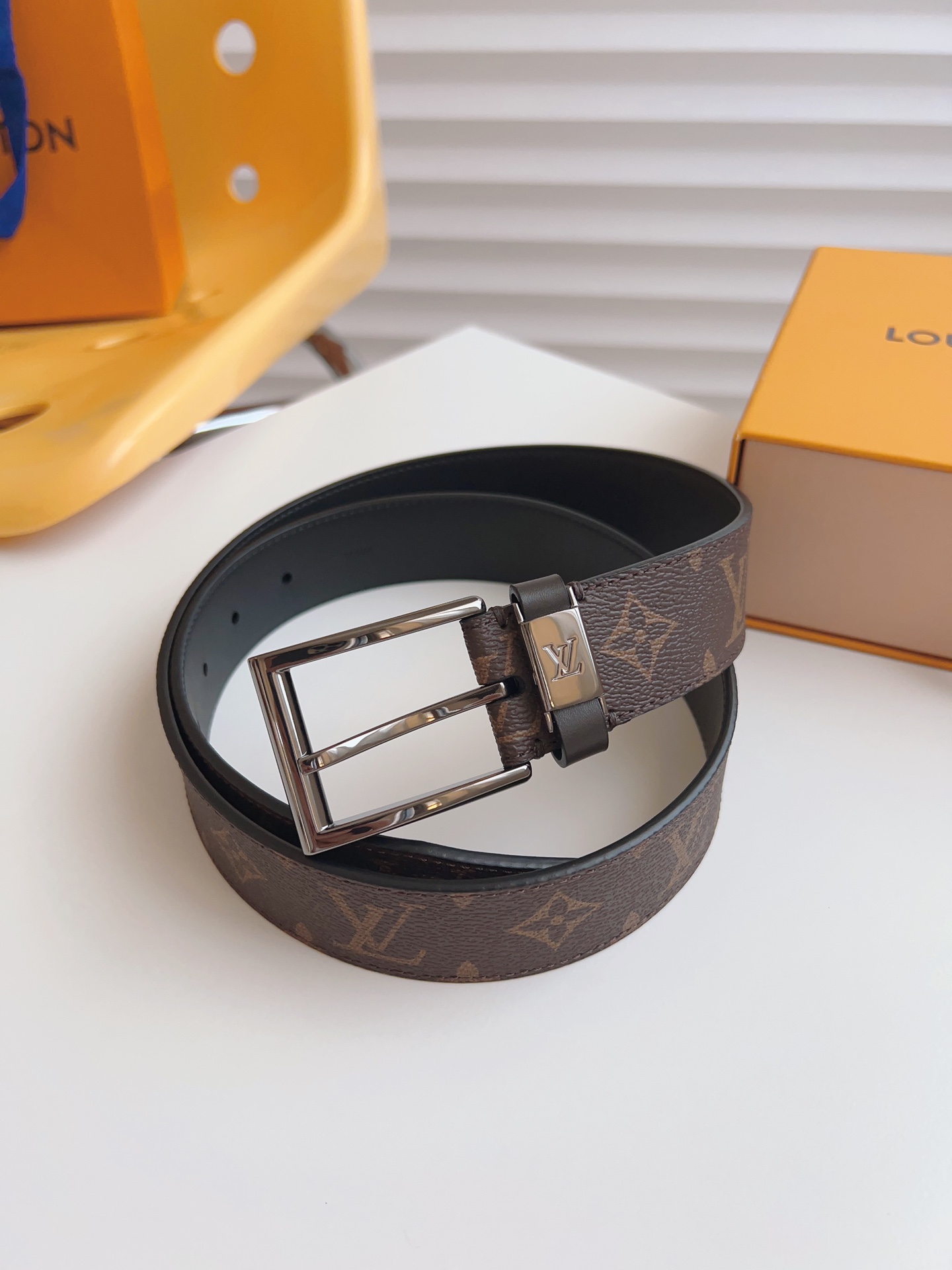 Louis Vuitton Male Basic Belt 35mm-l