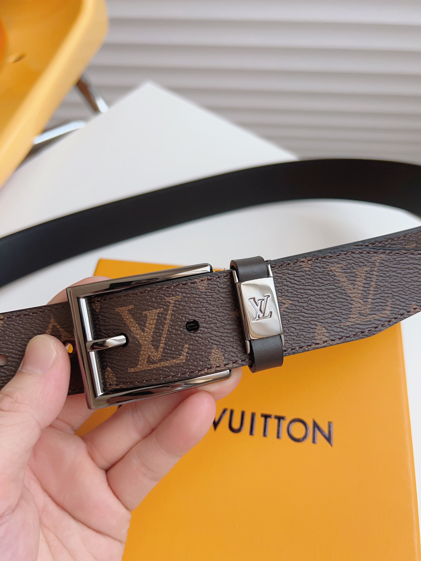 Louis Vuitton Male Basic Belt 35mm-l