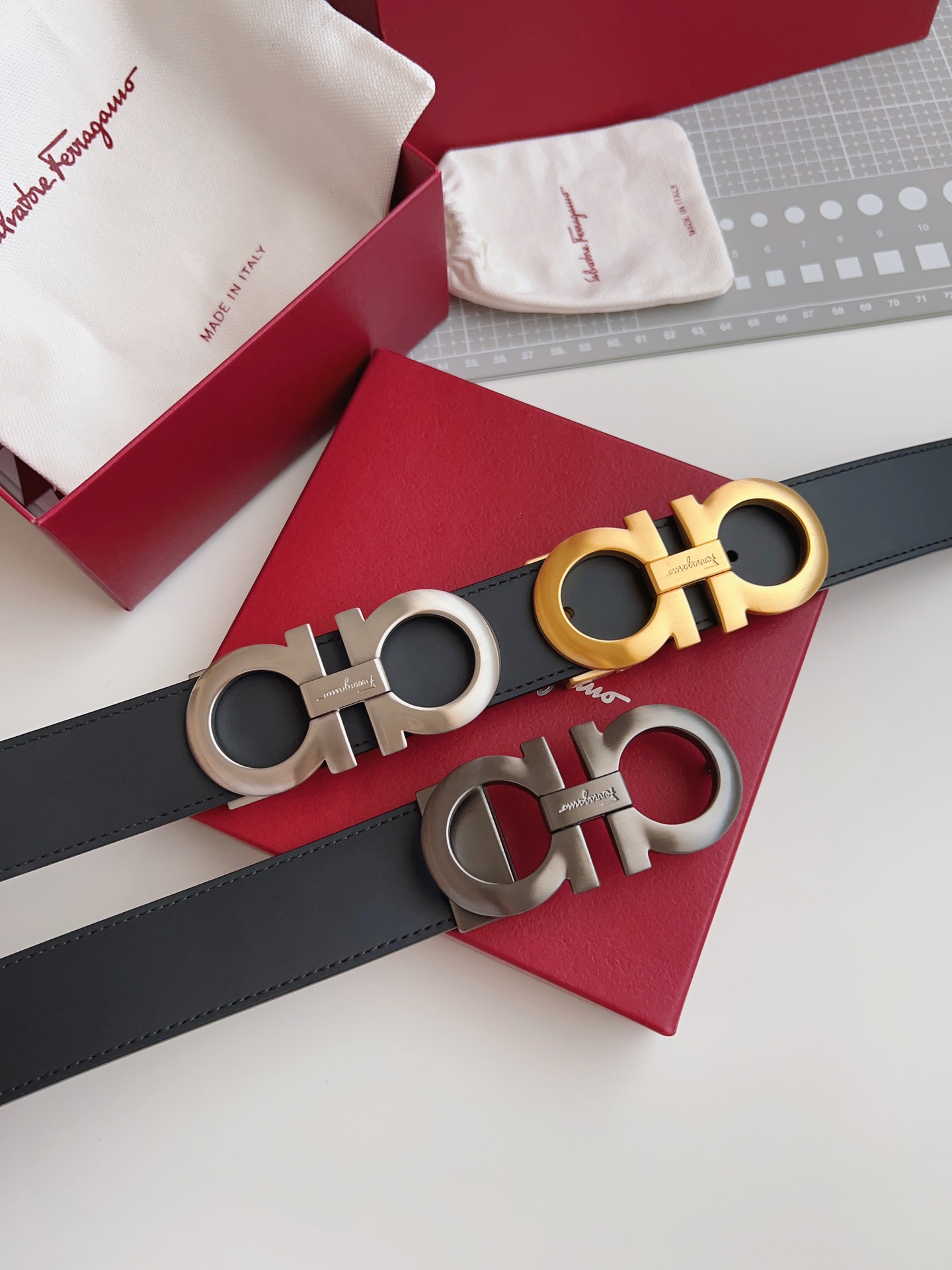 Salvatore Ferragamo Male Leather Belt Top Grain Leather M