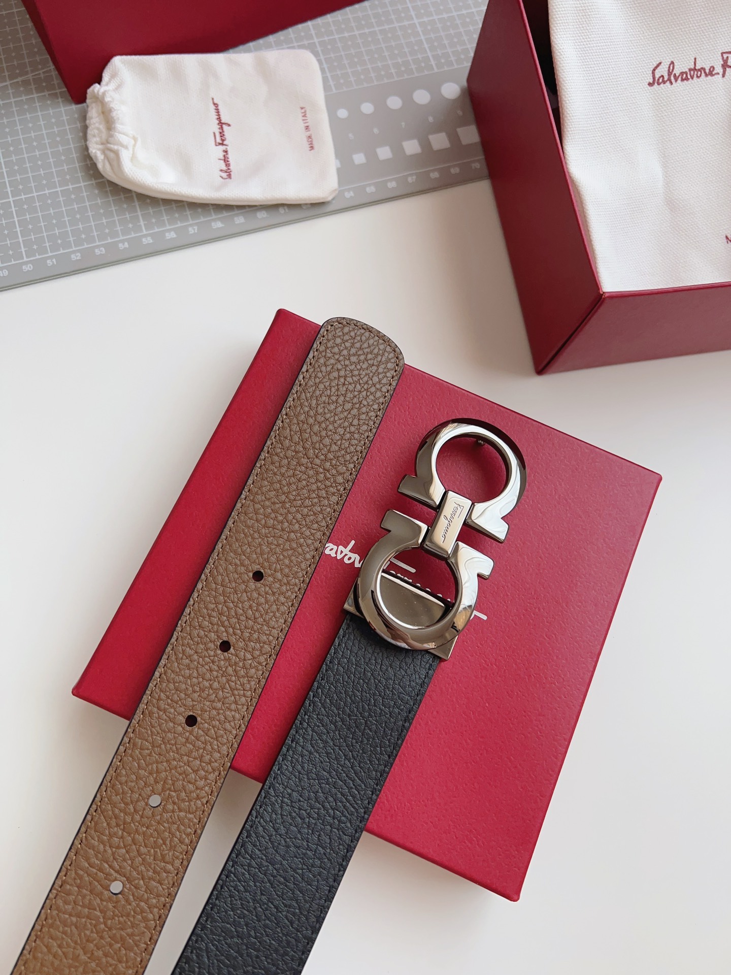 Salvatore Ferragamo Male Leather Belt Top Grain Leather M