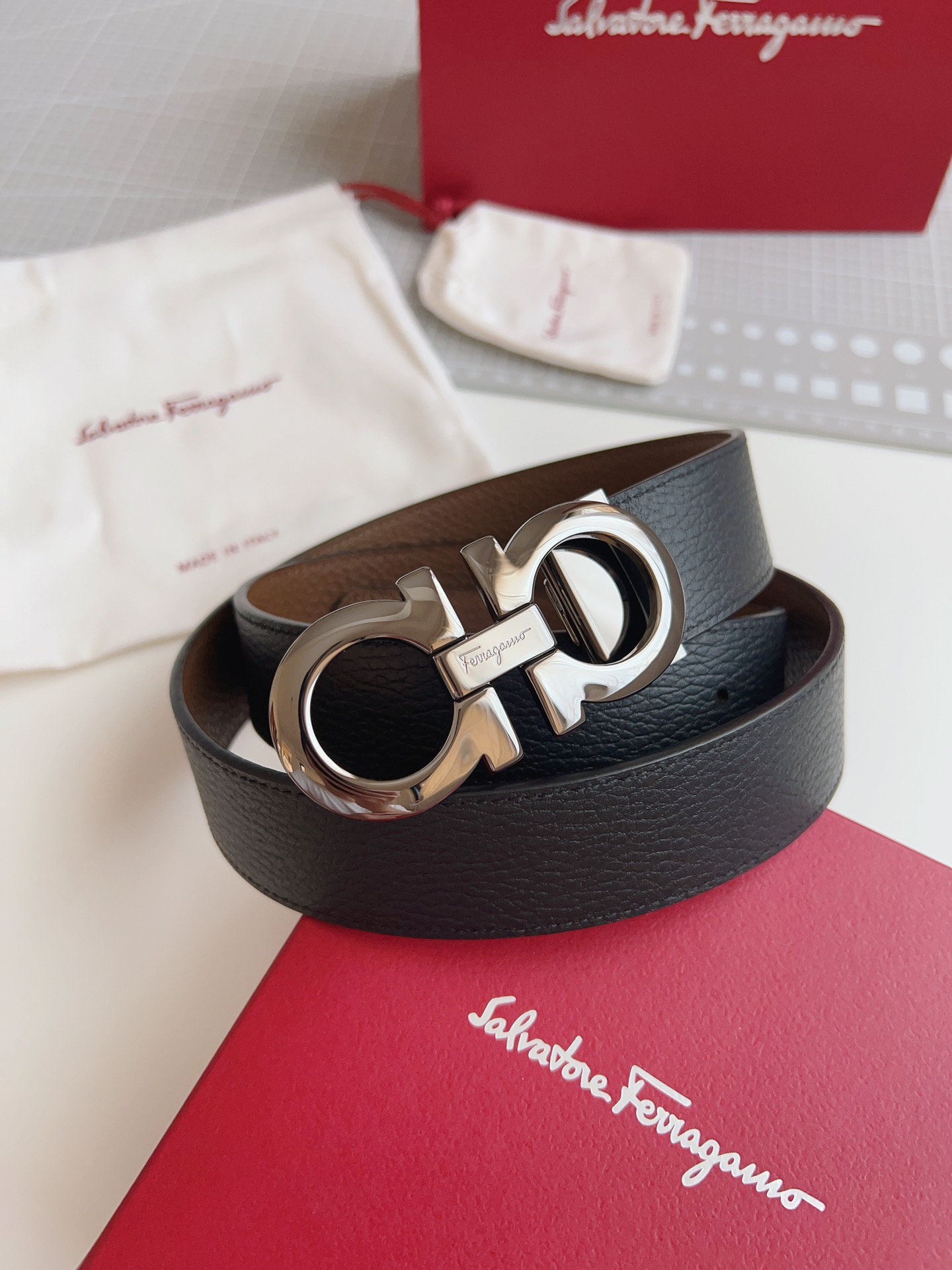 Salvatore Ferragamo Male Leather Belt Top Grain Leather M