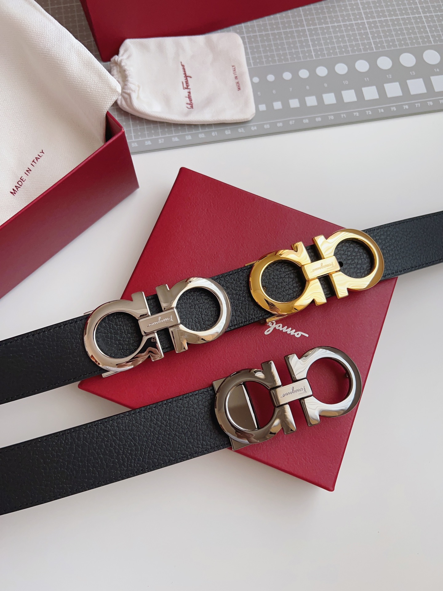 Salvatore Ferragamo Male Leather Belt Top Grain Leather M