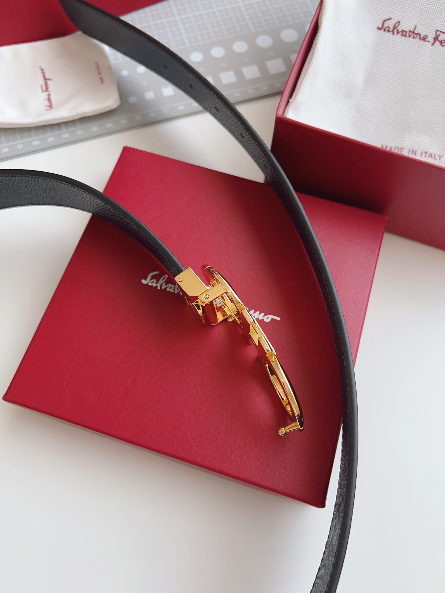 Salvatore Ferragamo Male Leather Belt Top Grain Leather M