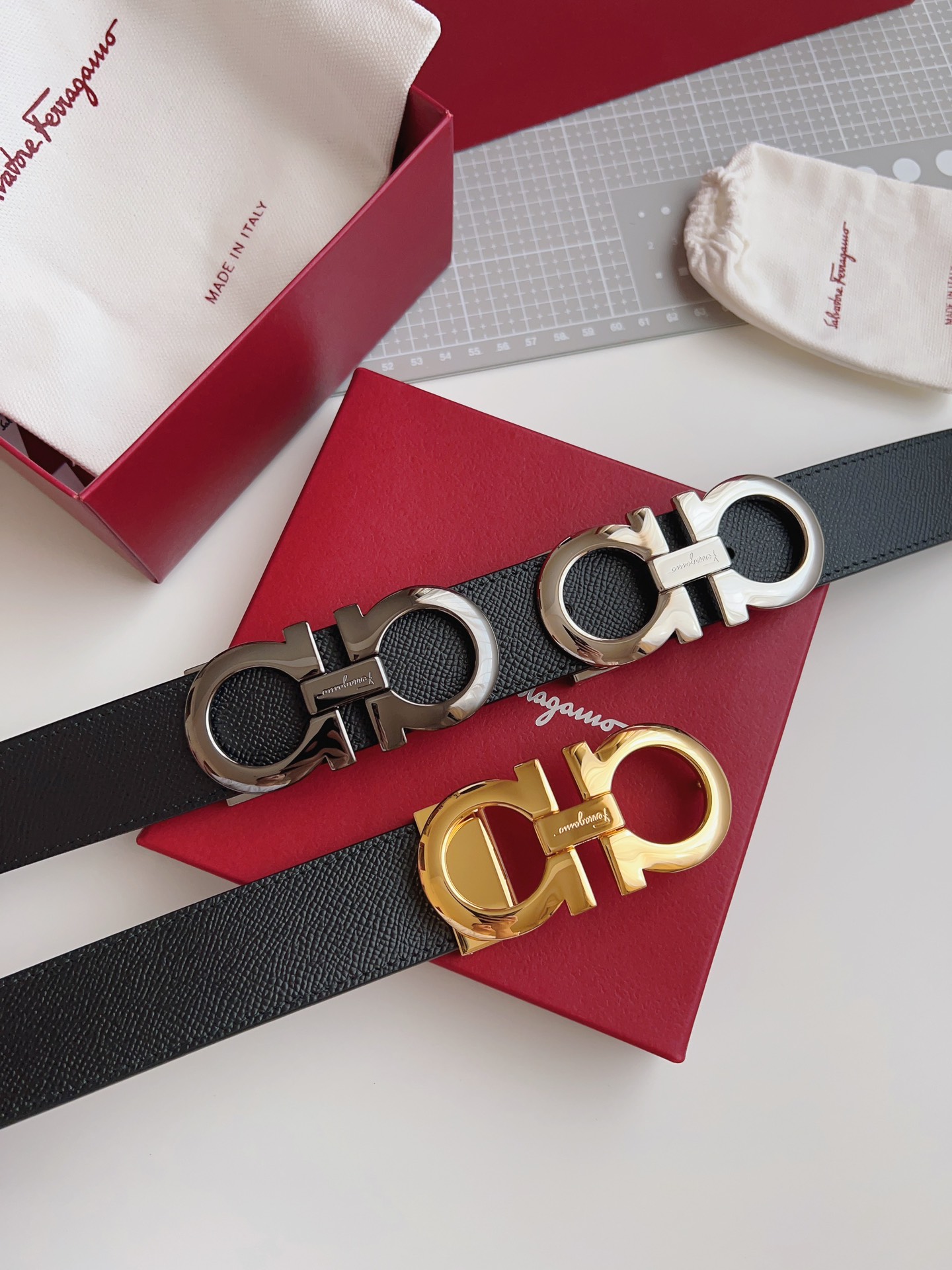 Salvatore Ferragamo Male Leather Belt Top Grain Leather M