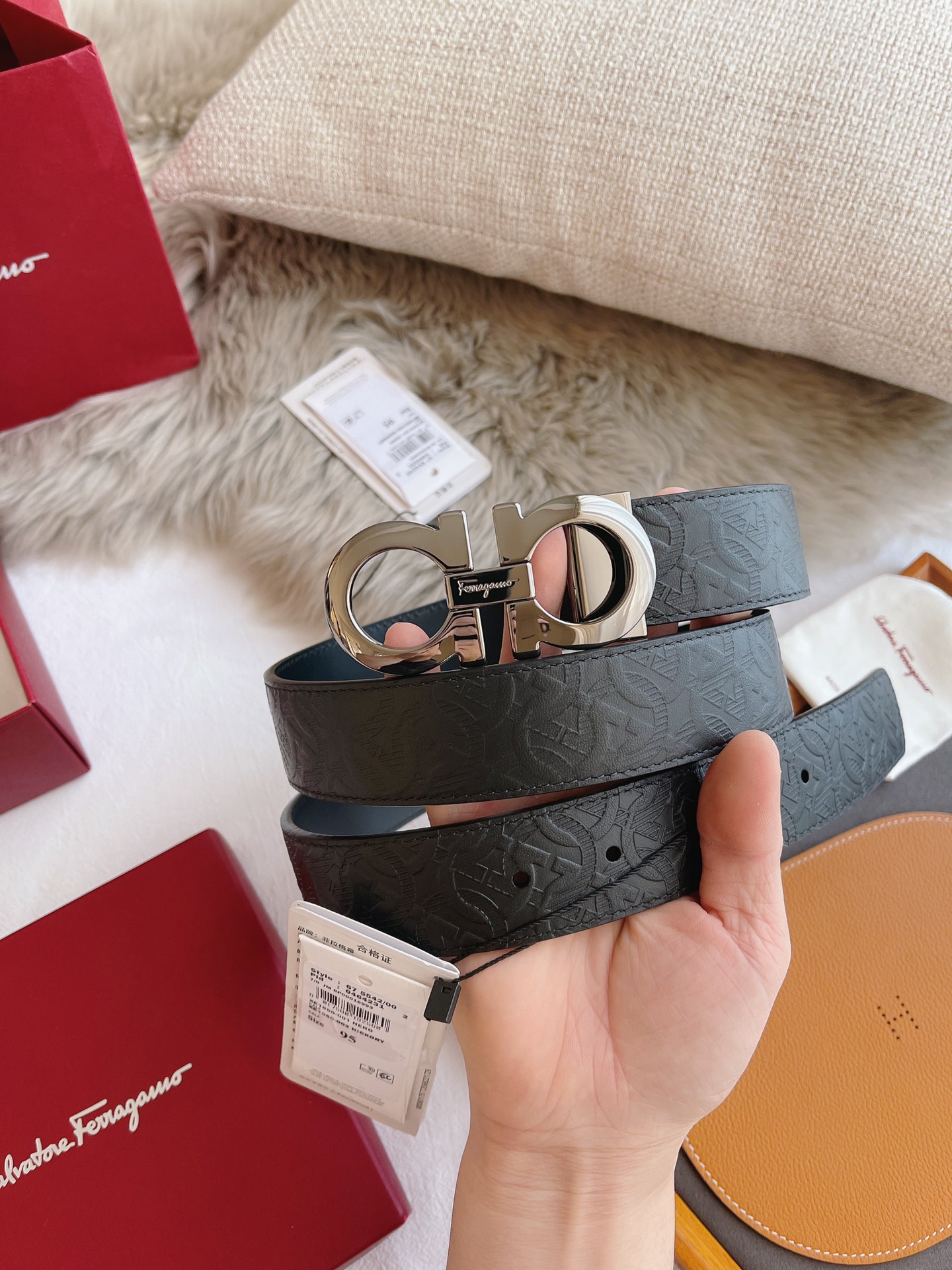 Salvatore Ferragamo Male Leather Belt Black M