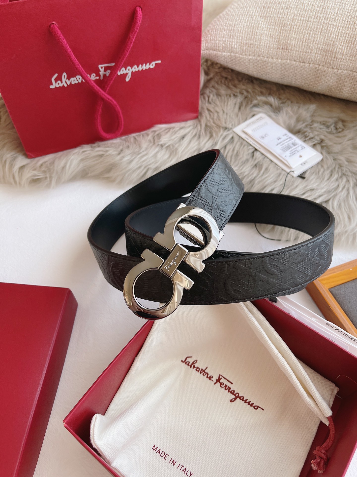 Salvatore Ferragamo Male Leather Belt Black M