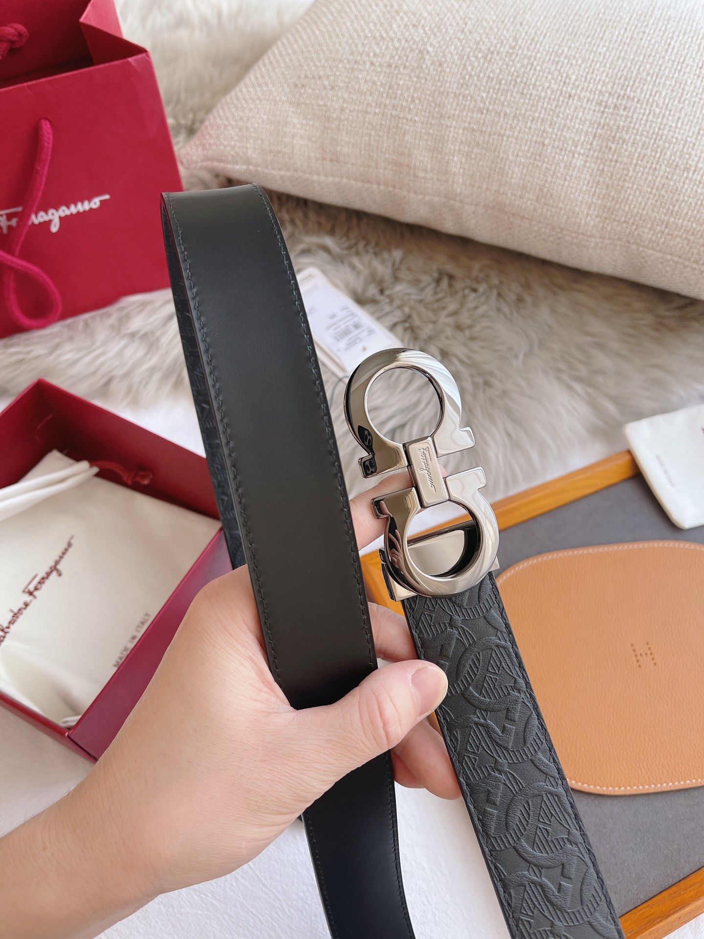 Salvatore Ferragamo Male Leather Belt Black M