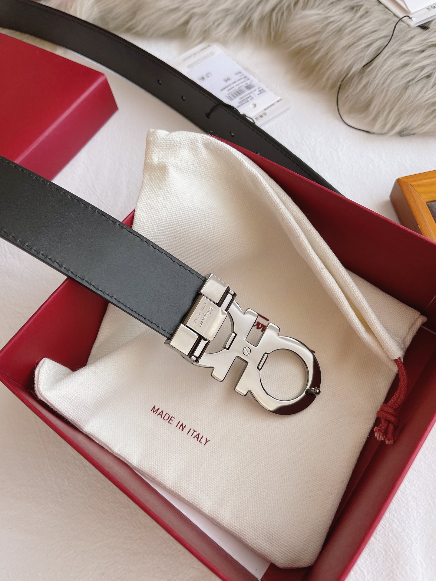 Salvatore Ferragamo Male Leather Belt Black M