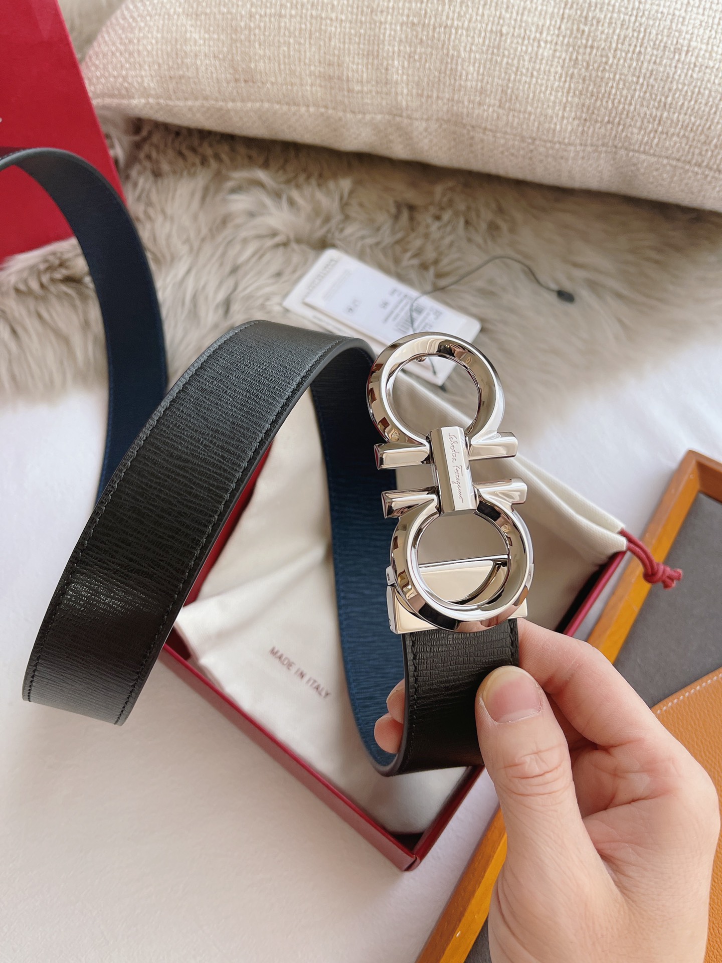 Salvatore Ferragamo Male Leather Belt Black M