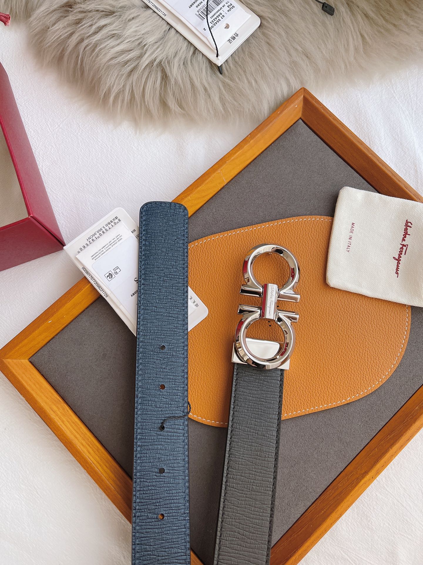 Salvatore Ferragamo Male Leather Belt Black M