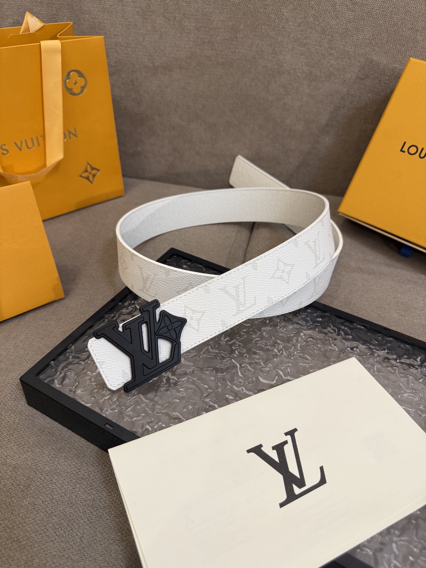 Louis Vuitton Male Basic Belt S-m-l