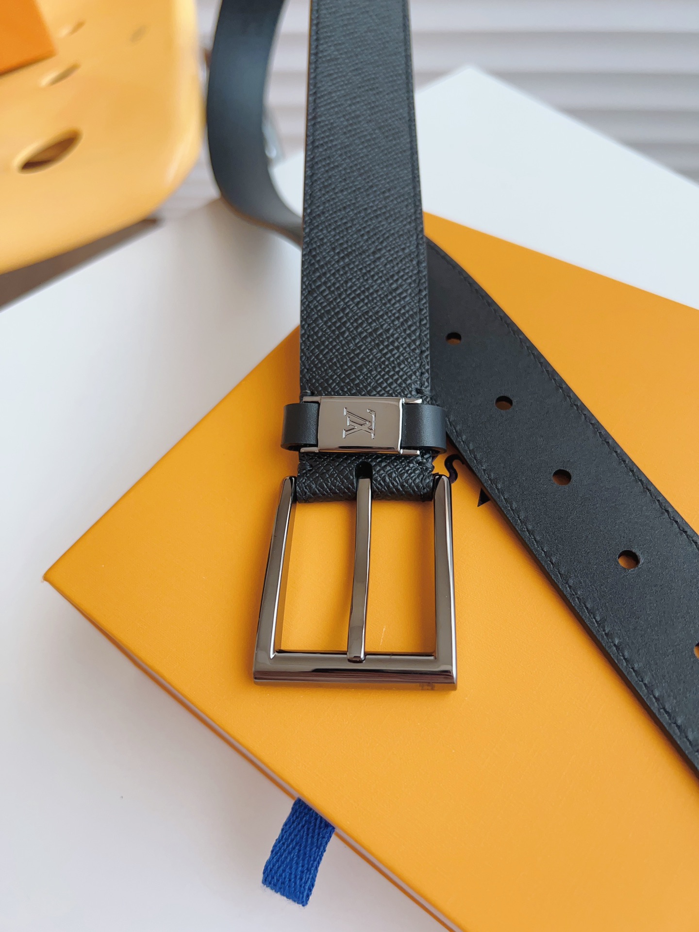 Louis Vuitton Male Basic Belt 35mm-l