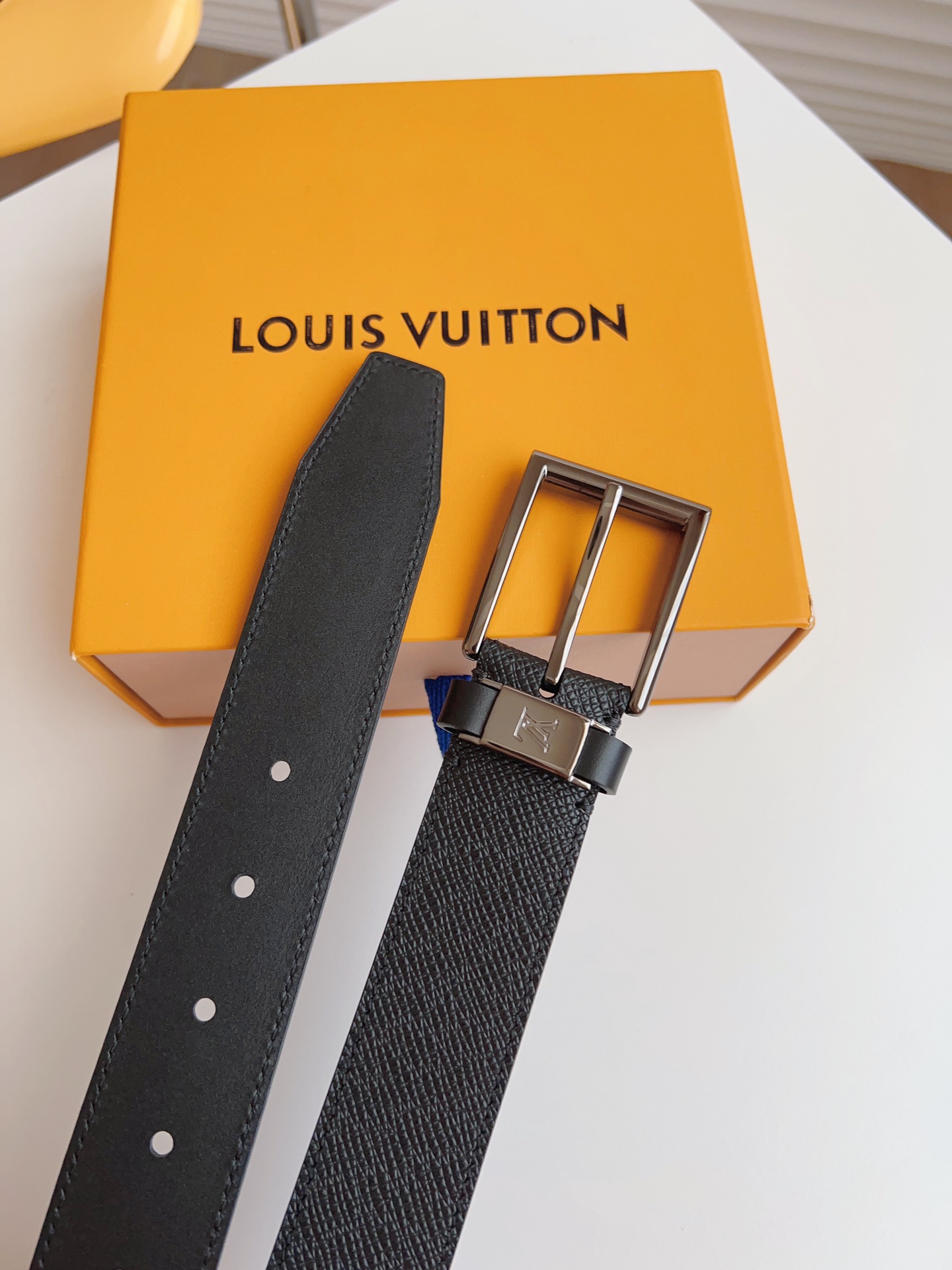 Louis Vuitton Male Basic Belt 35mm-l